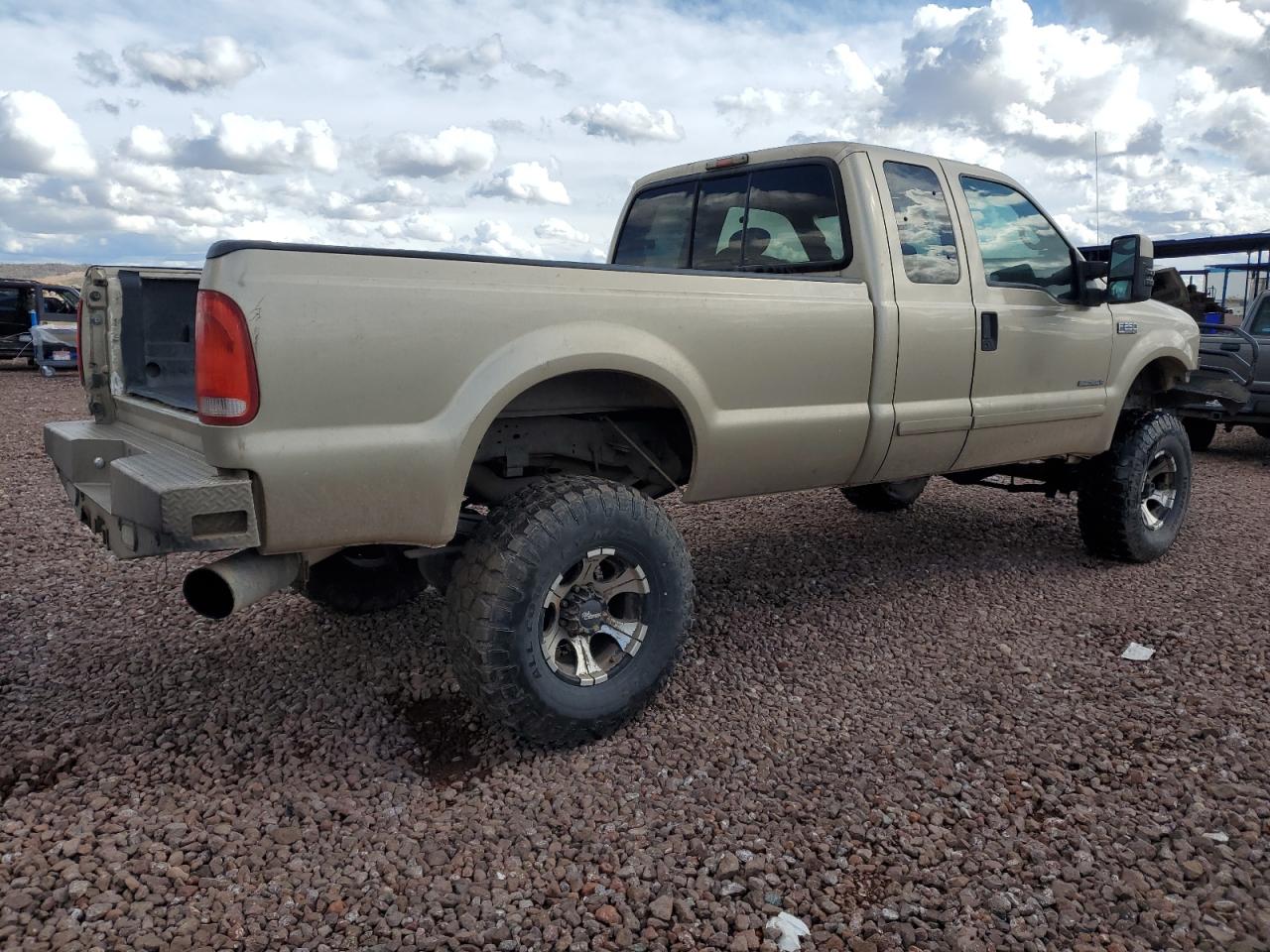 Photo 2 VIN: 1FTNX21F01ED65931 - FORD F250 