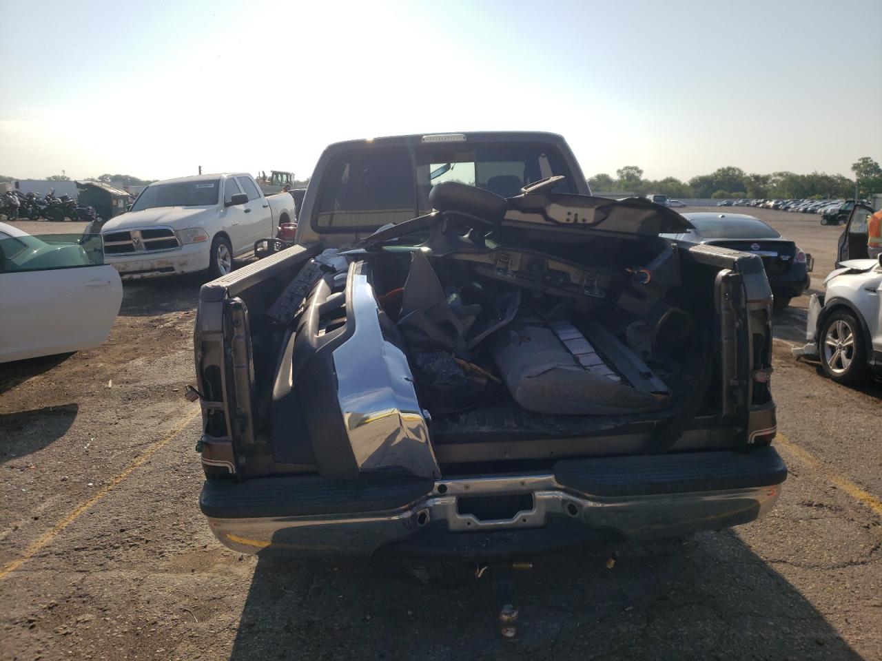 Photo 5 VIN: 1FTNX21F43EA58166 - FORD F250 