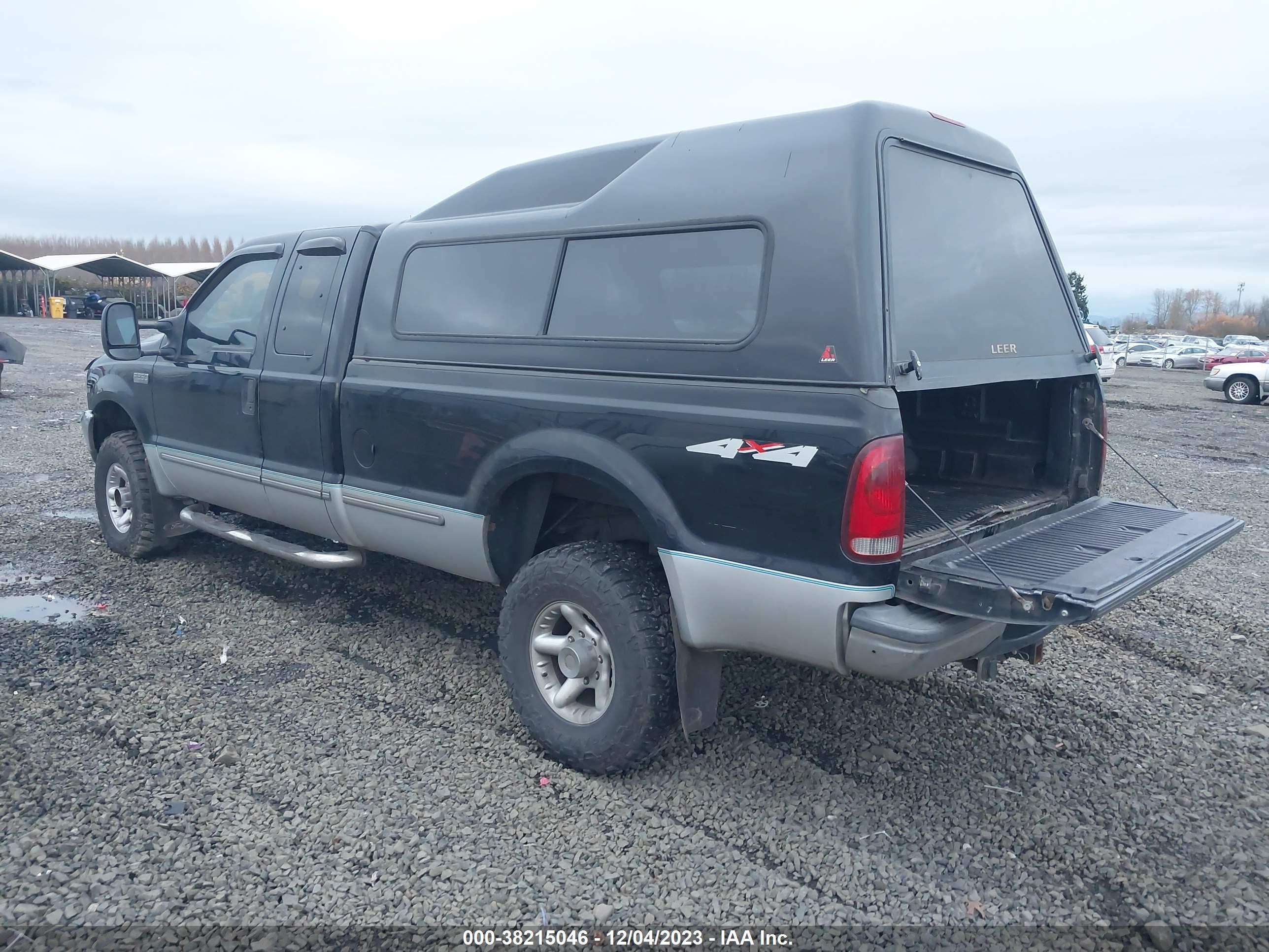 Photo 2 VIN: 1FTNX21F4XEA29594 - FORD F250 