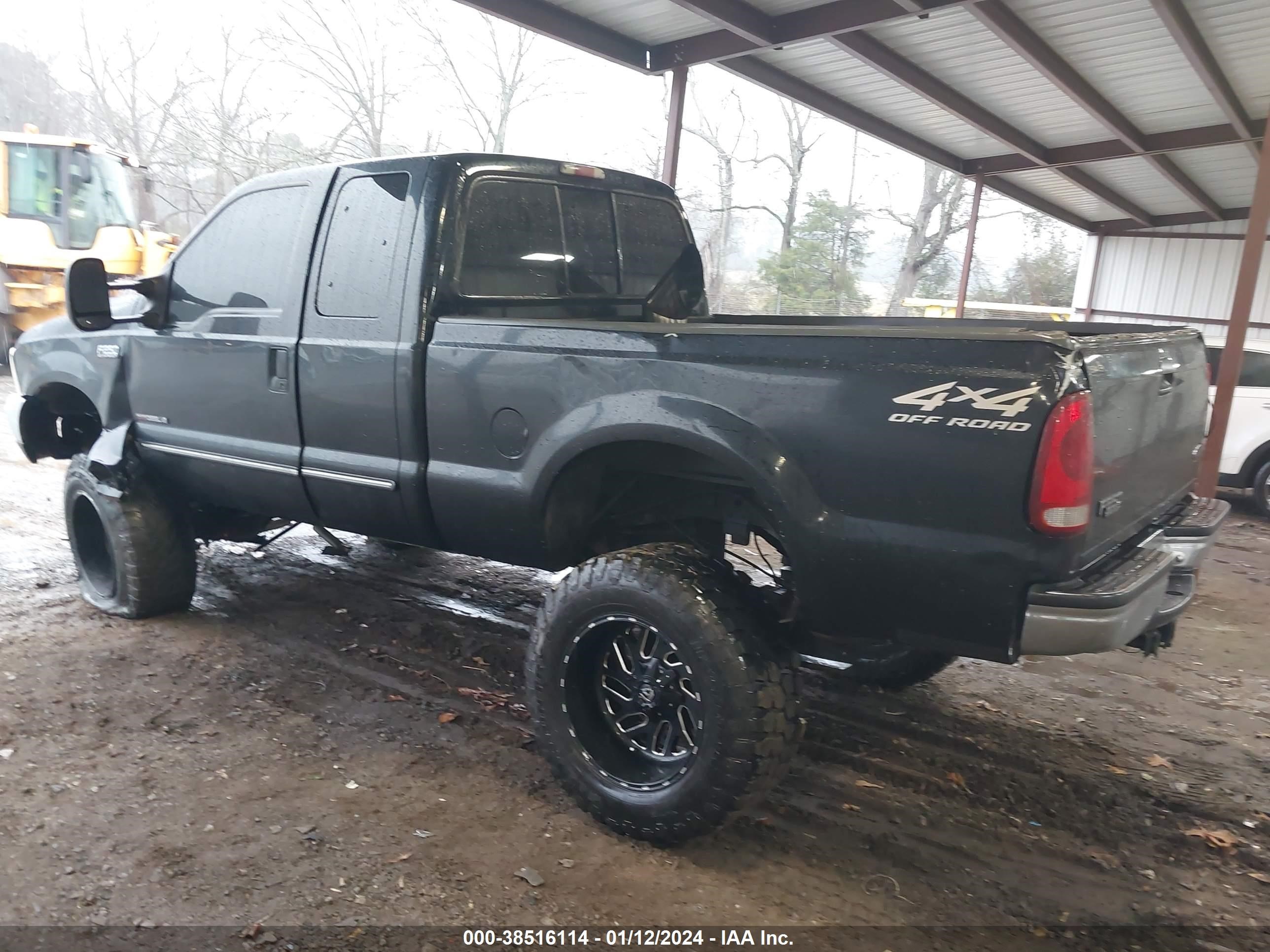 Photo 2 VIN: 1FTNX21F4YEE37711 - FORD F250 