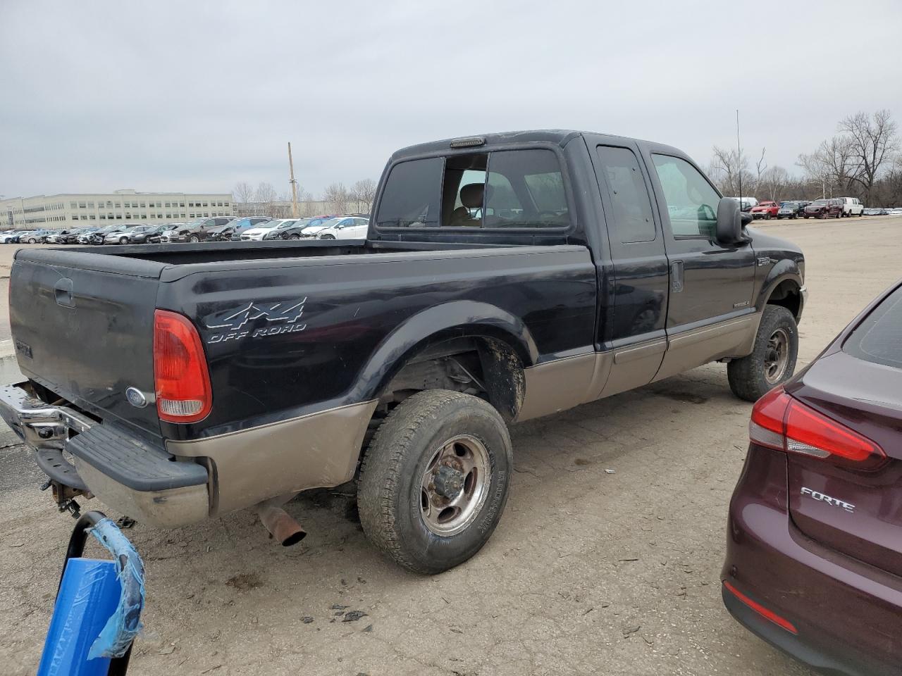 Photo 2 VIN: 1FTNX21F72ED23855 - FORD F250 