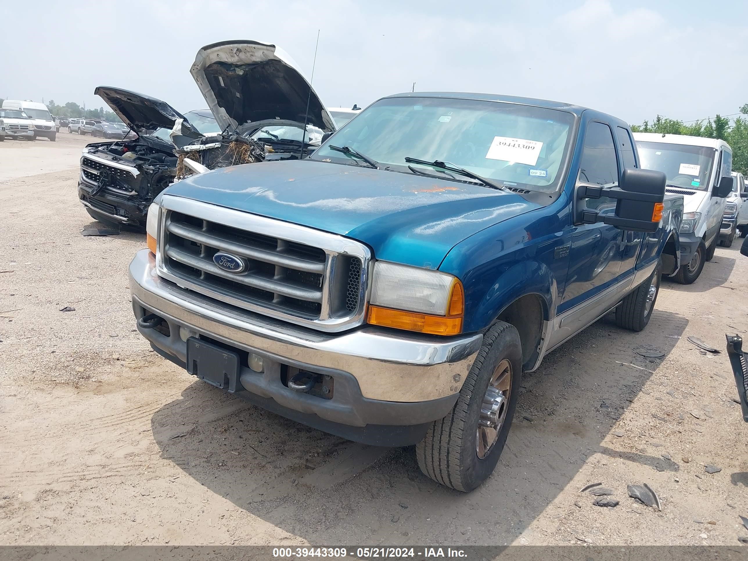 Photo 1 VIN: 1FTNX21F81EA95475 - FORD F250 