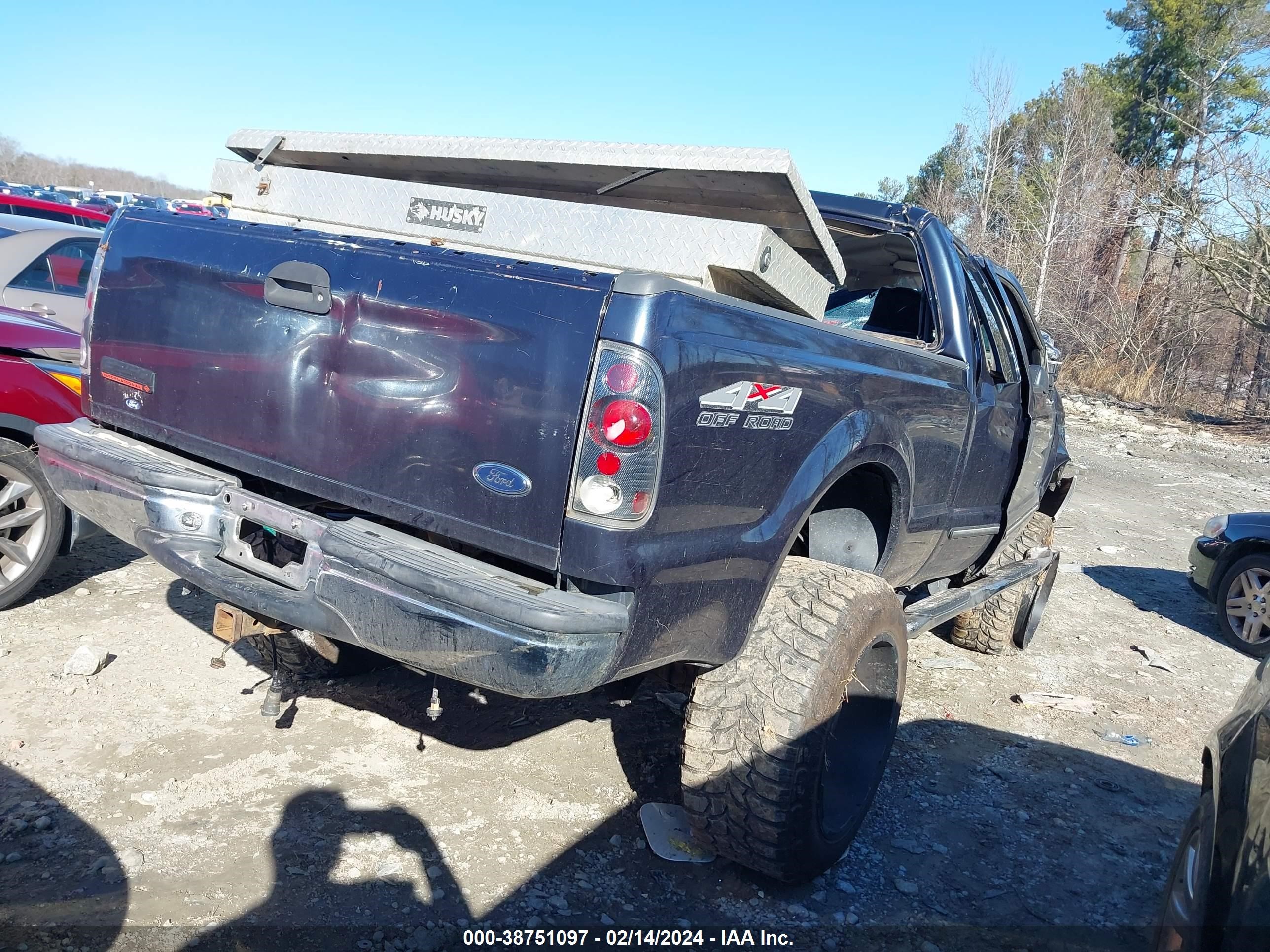 Photo 3 VIN: 1FTNX21F9XEE44569 - FORD F250 