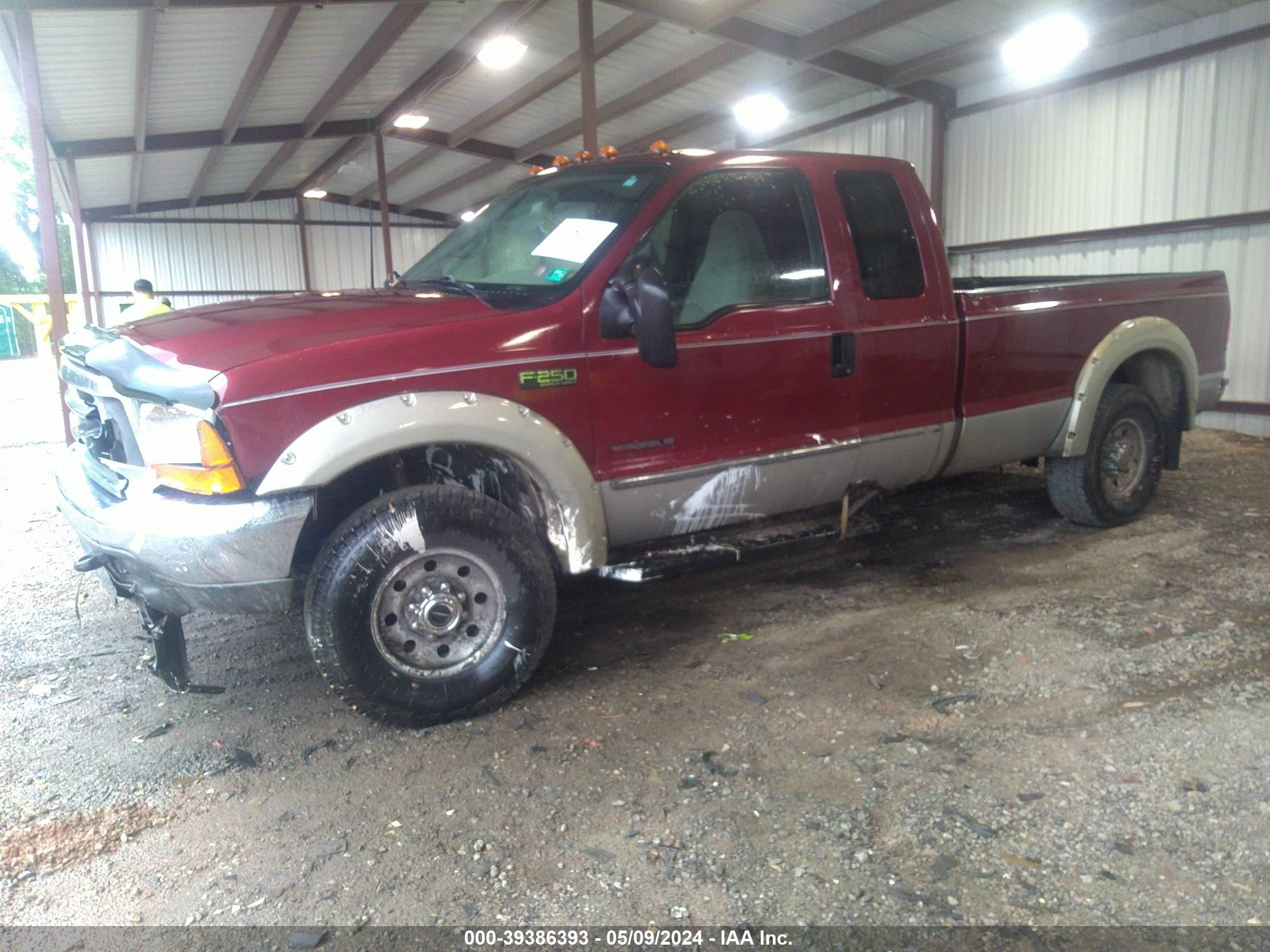 Photo 1 VIN: 1FTNX21F9YEA62186 - FORD F250 