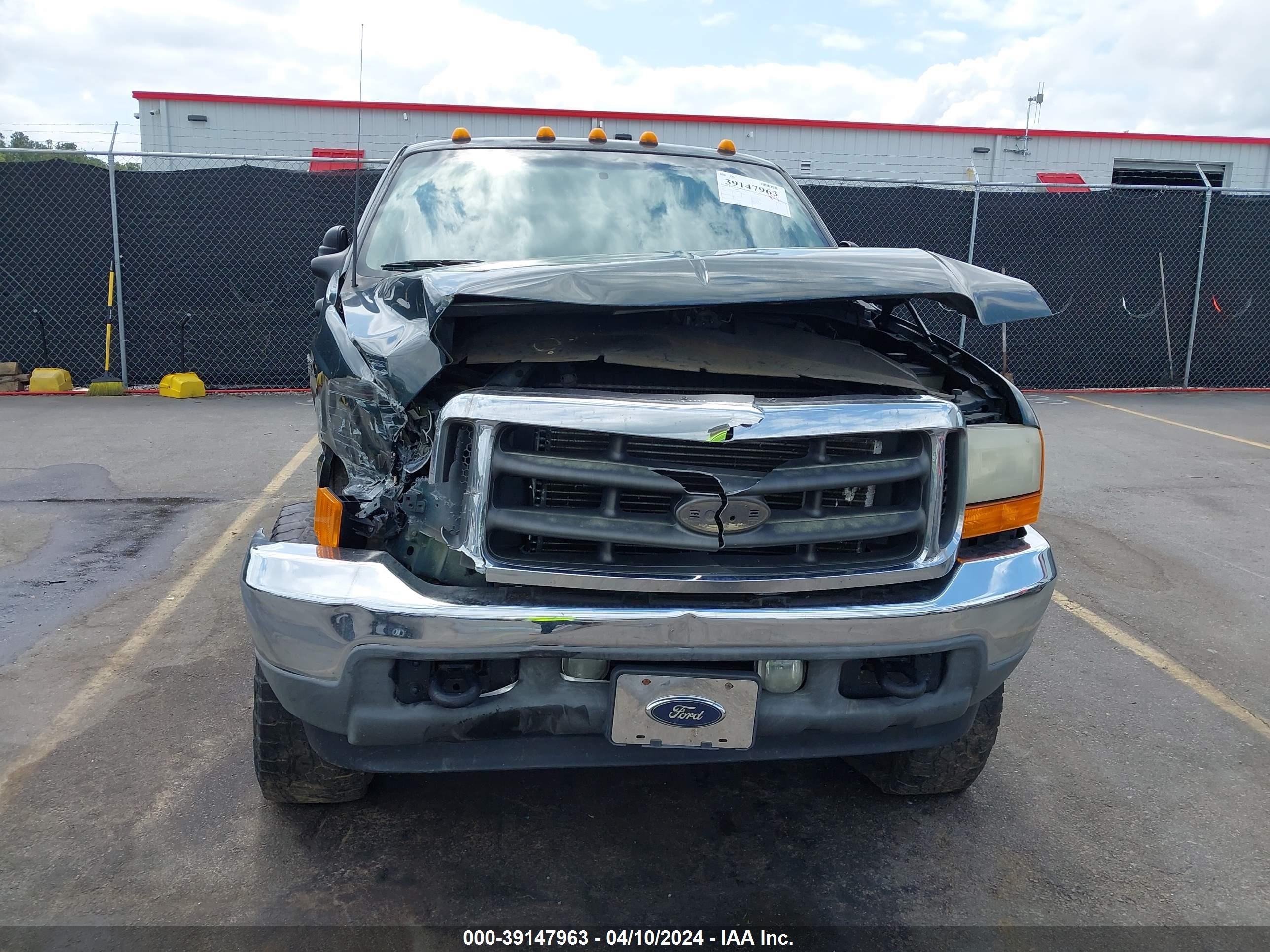 Photo 11 VIN: 1FTNX21L21EA96031 - FORD F250 