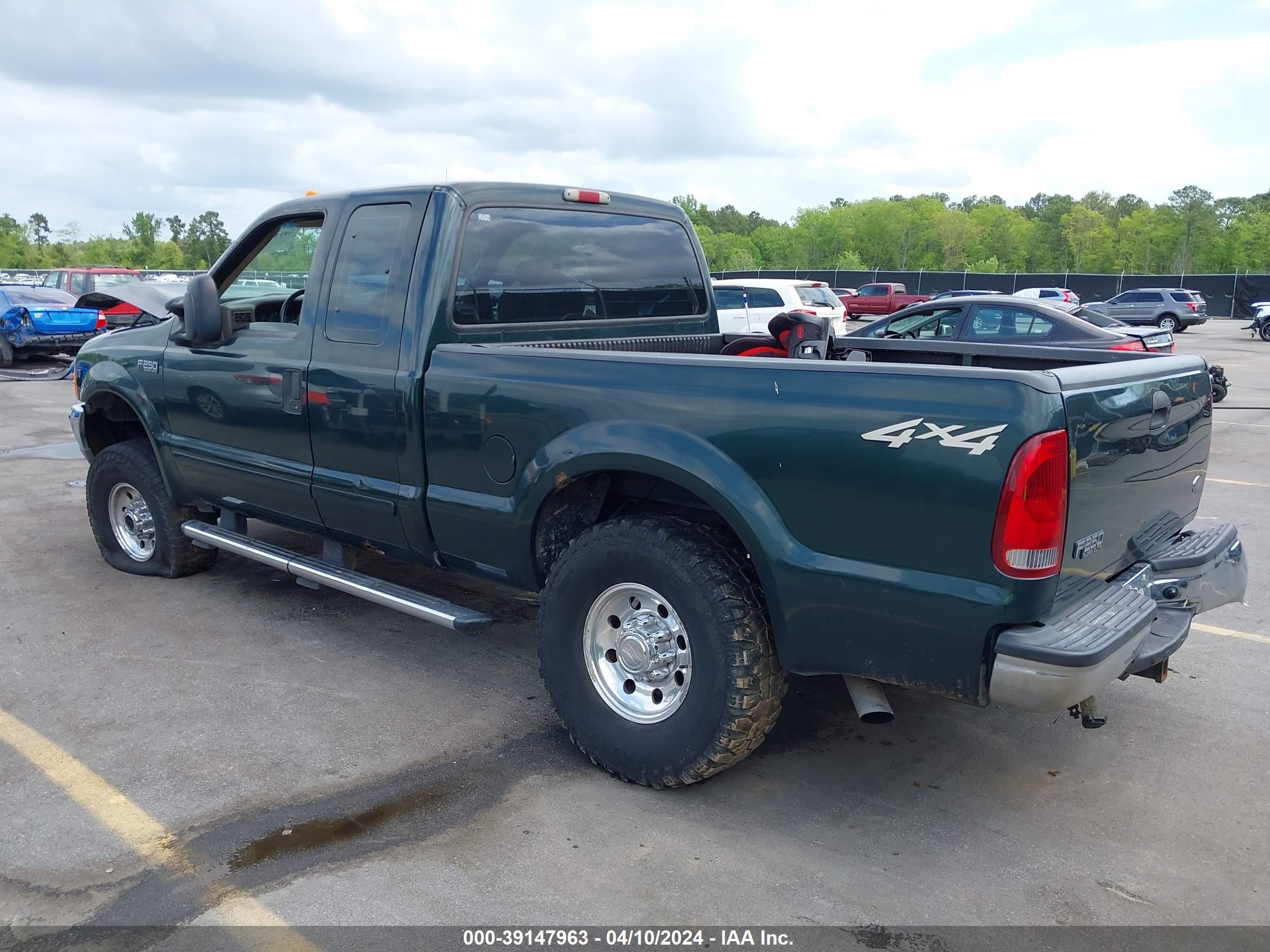 Photo 2 VIN: 1FTNX21L21EA96031 - FORD F250 