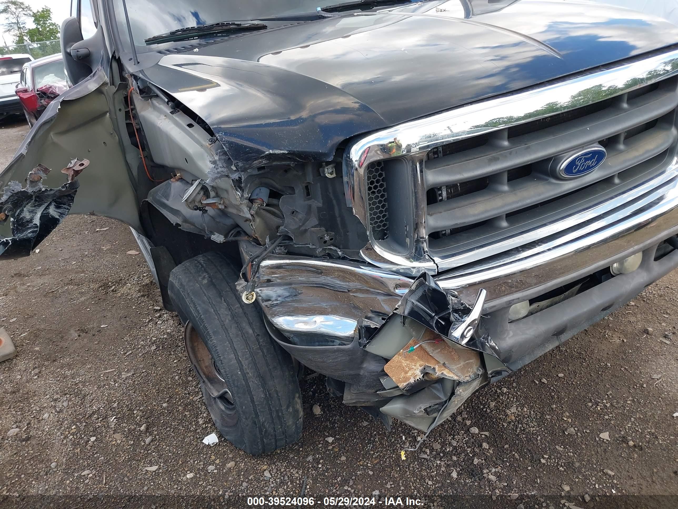 Photo 5 VIN: 1FTNX21L33EC63435 - FORD F250 