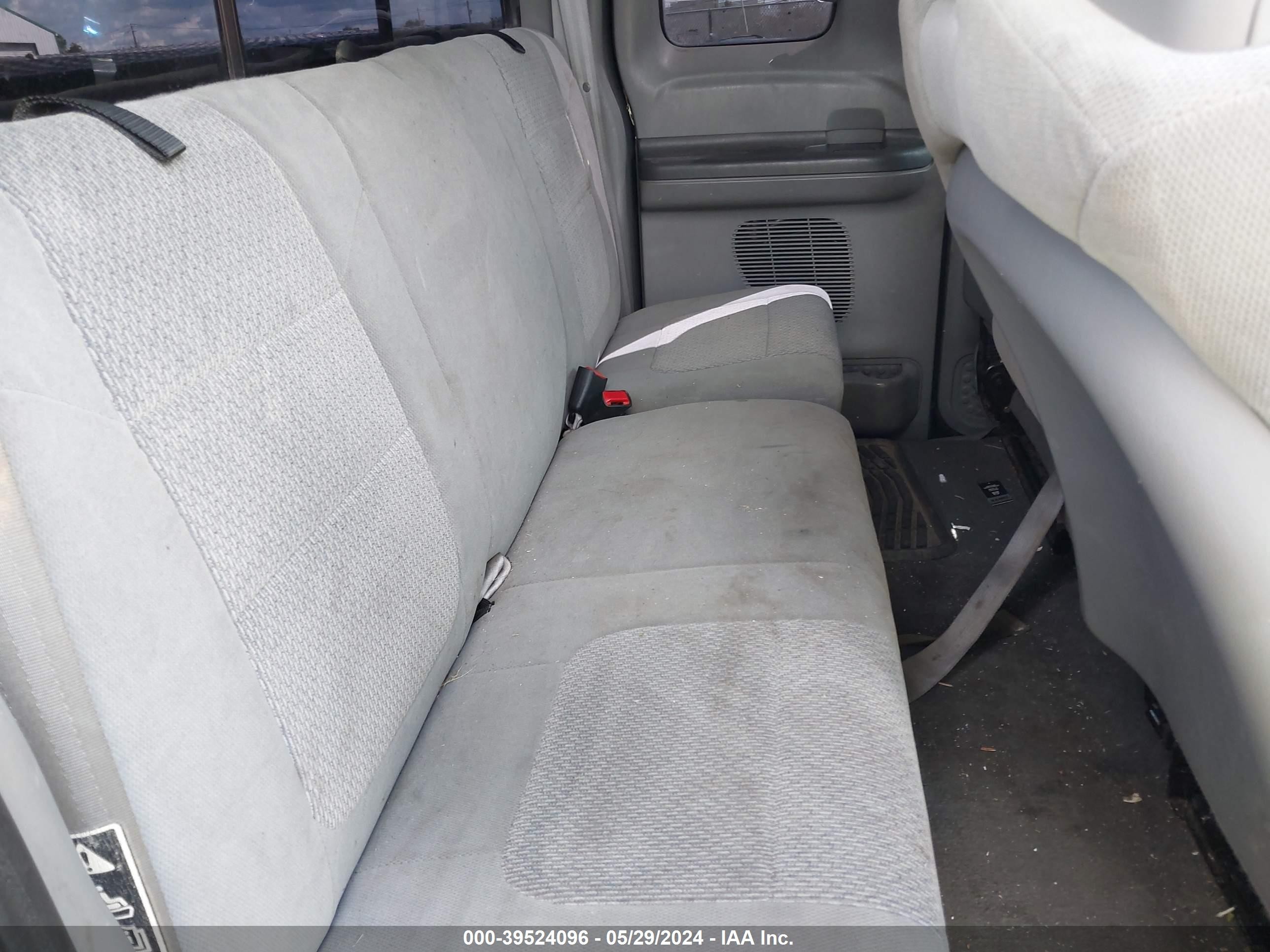 Photo 7 VIN: 1FTNX21L33EC63435 - FORD F250 