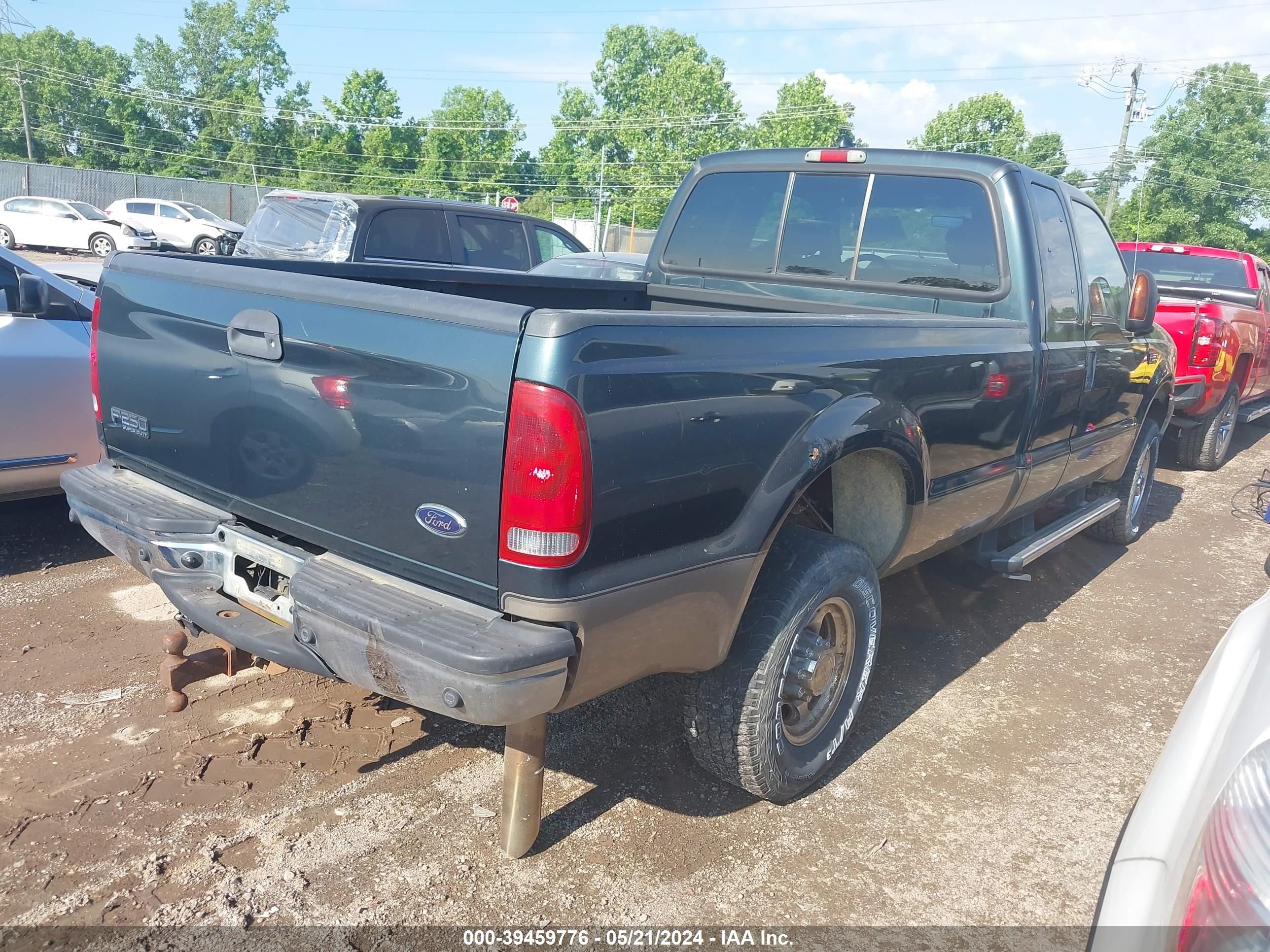 Photo 3 VIN: 1FTNX21L74EA75650 - FORD F250 