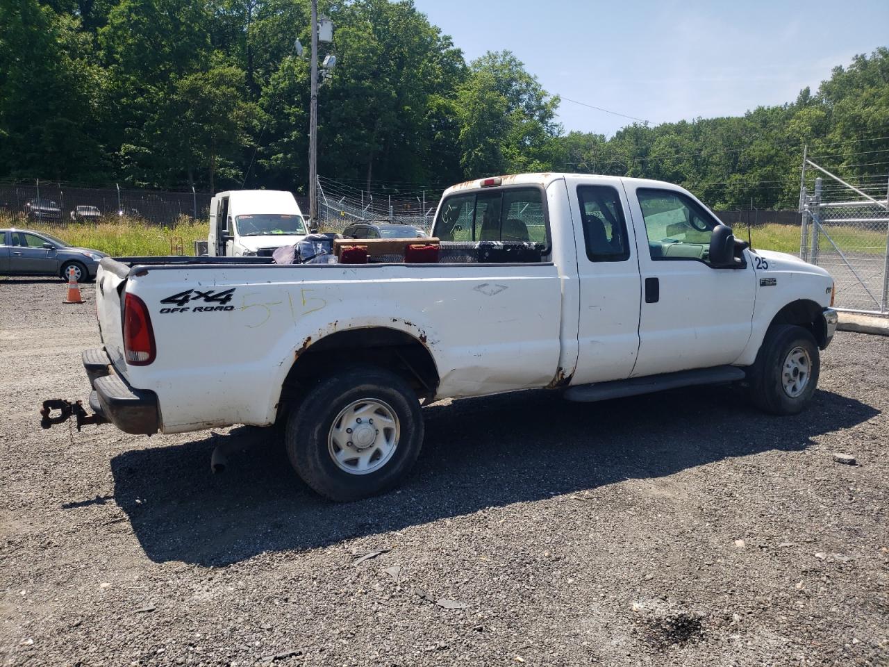 Photo 2 VIN: 1FTNX21S11EA72858 - FORD F250 