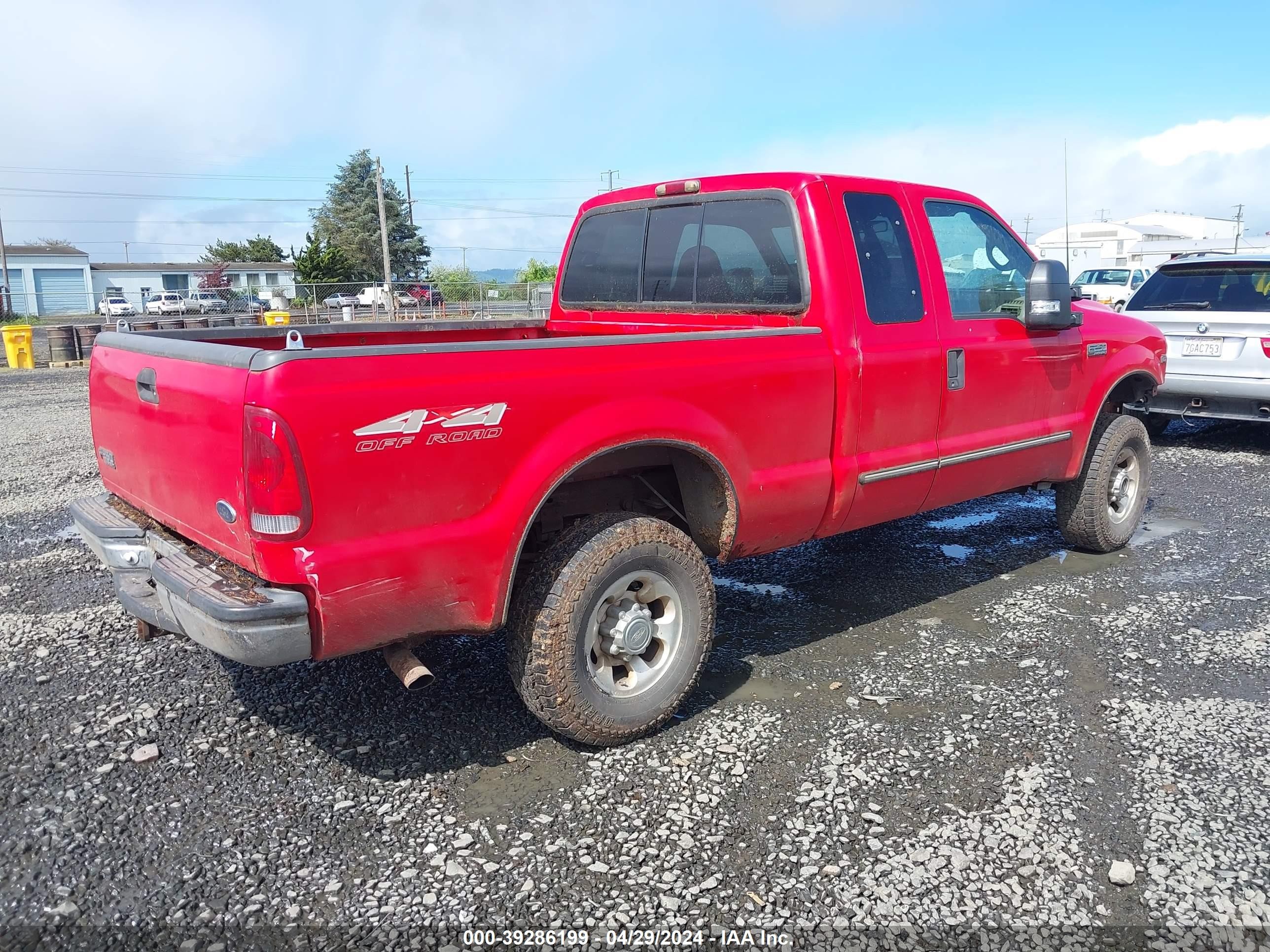 Photo 3 VIN: 1FTNX21S4XEE70476 - FORD F250 