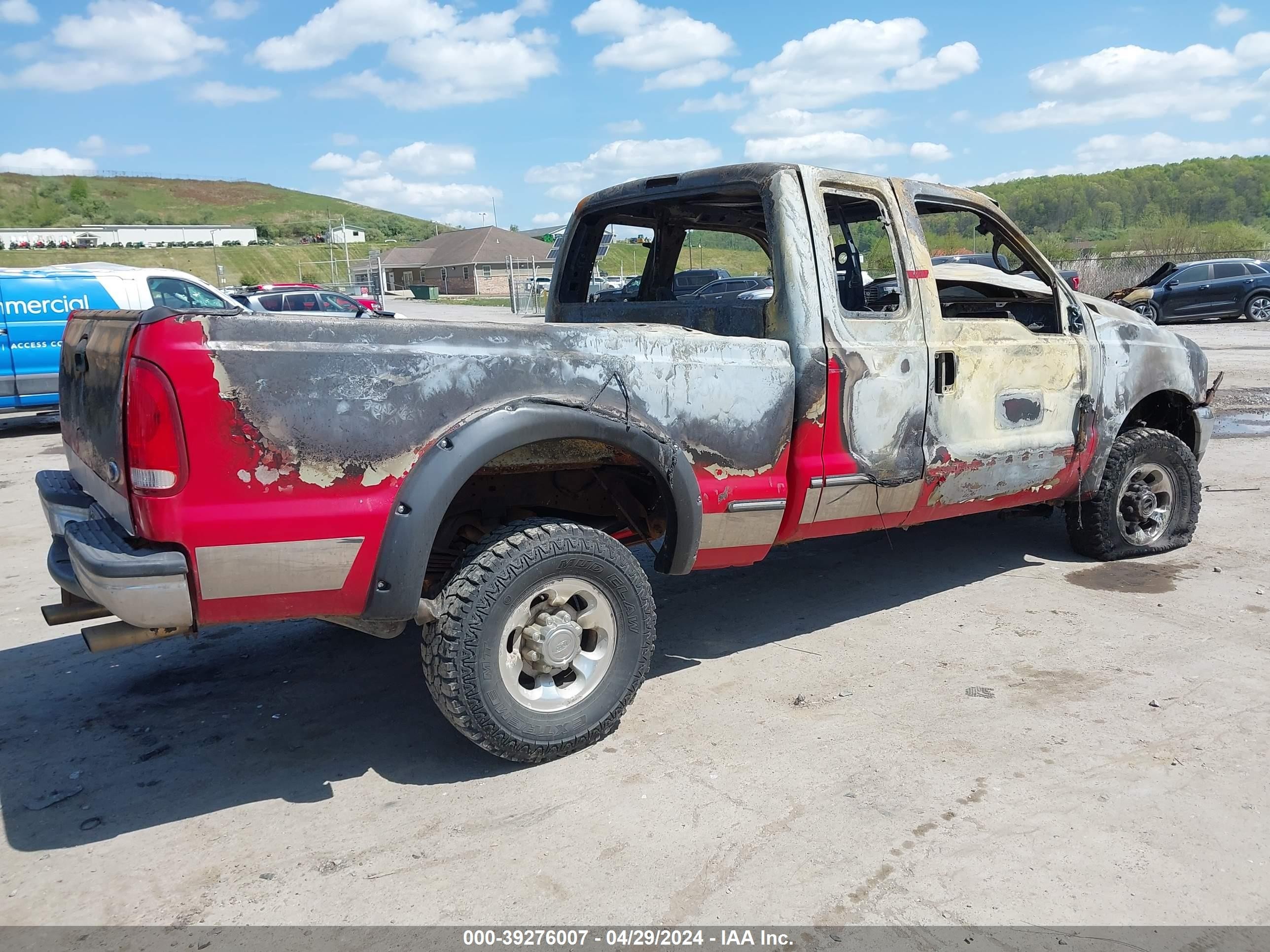 Photo 3 VIN: 1FTNX21S6XED58259 - FORD F250 