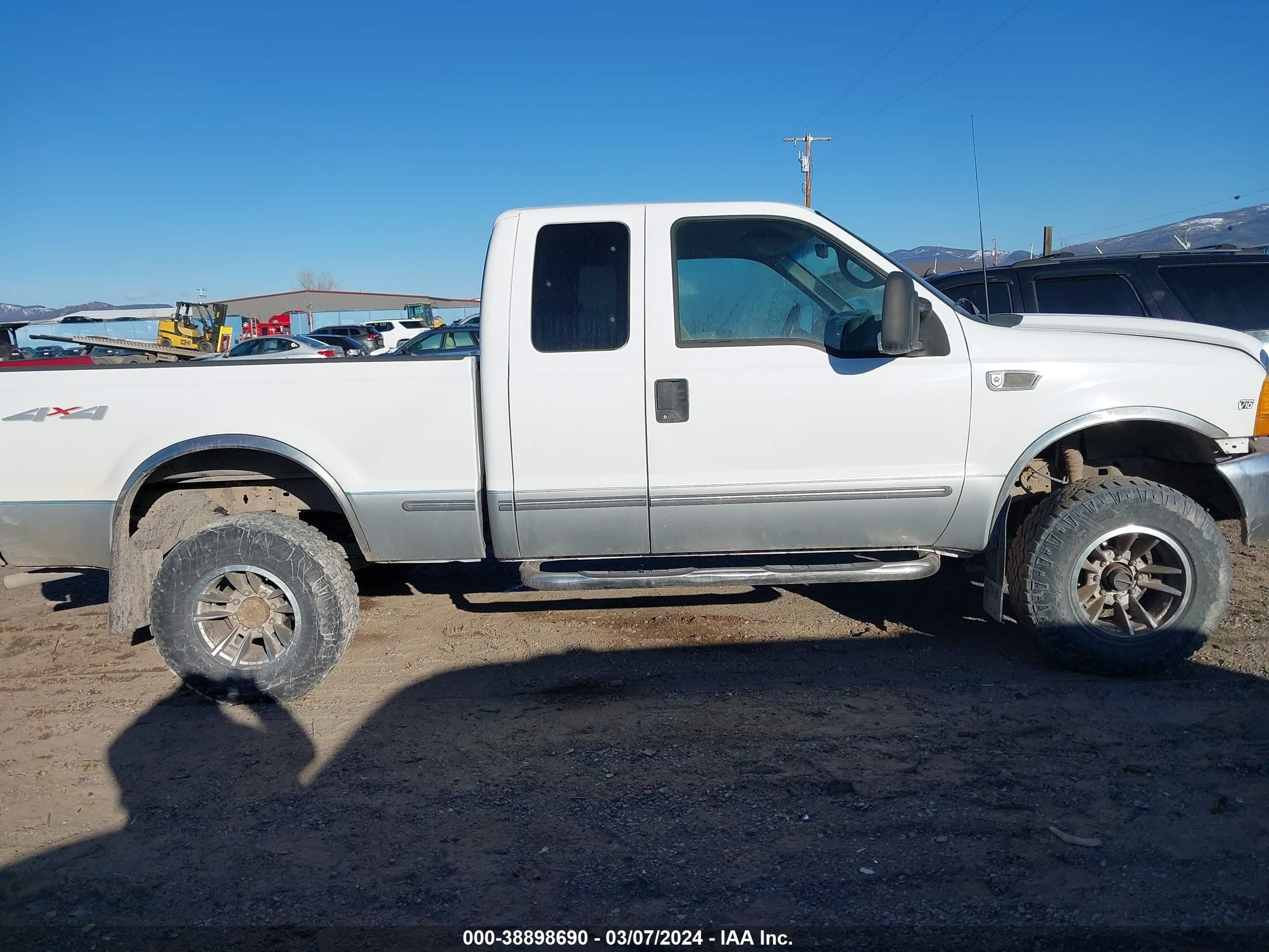 Photo 12 VIN: 1FTNX21S8XEA04436 - FORD F250 