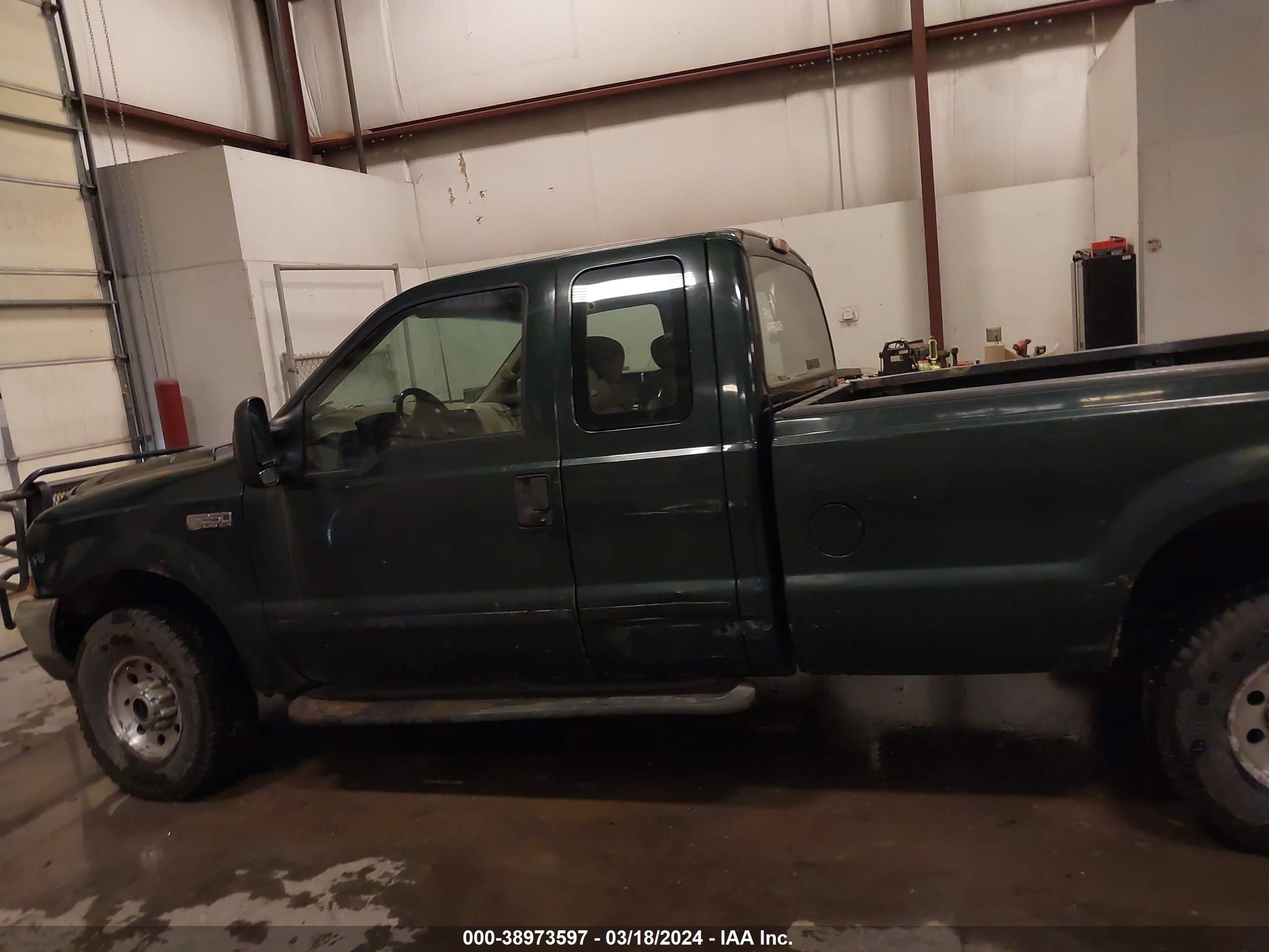 Photo 13 VIN: 1FTNX21S92EB91078 - FORD F250 