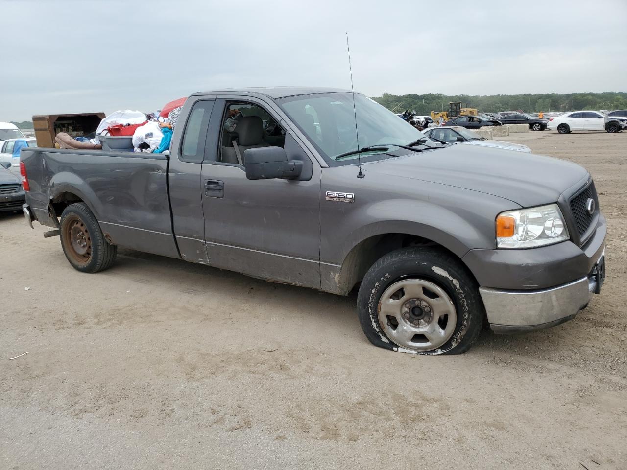 Photo 3 VIN: 1FTPF12585NA55981 - FORD F-150 