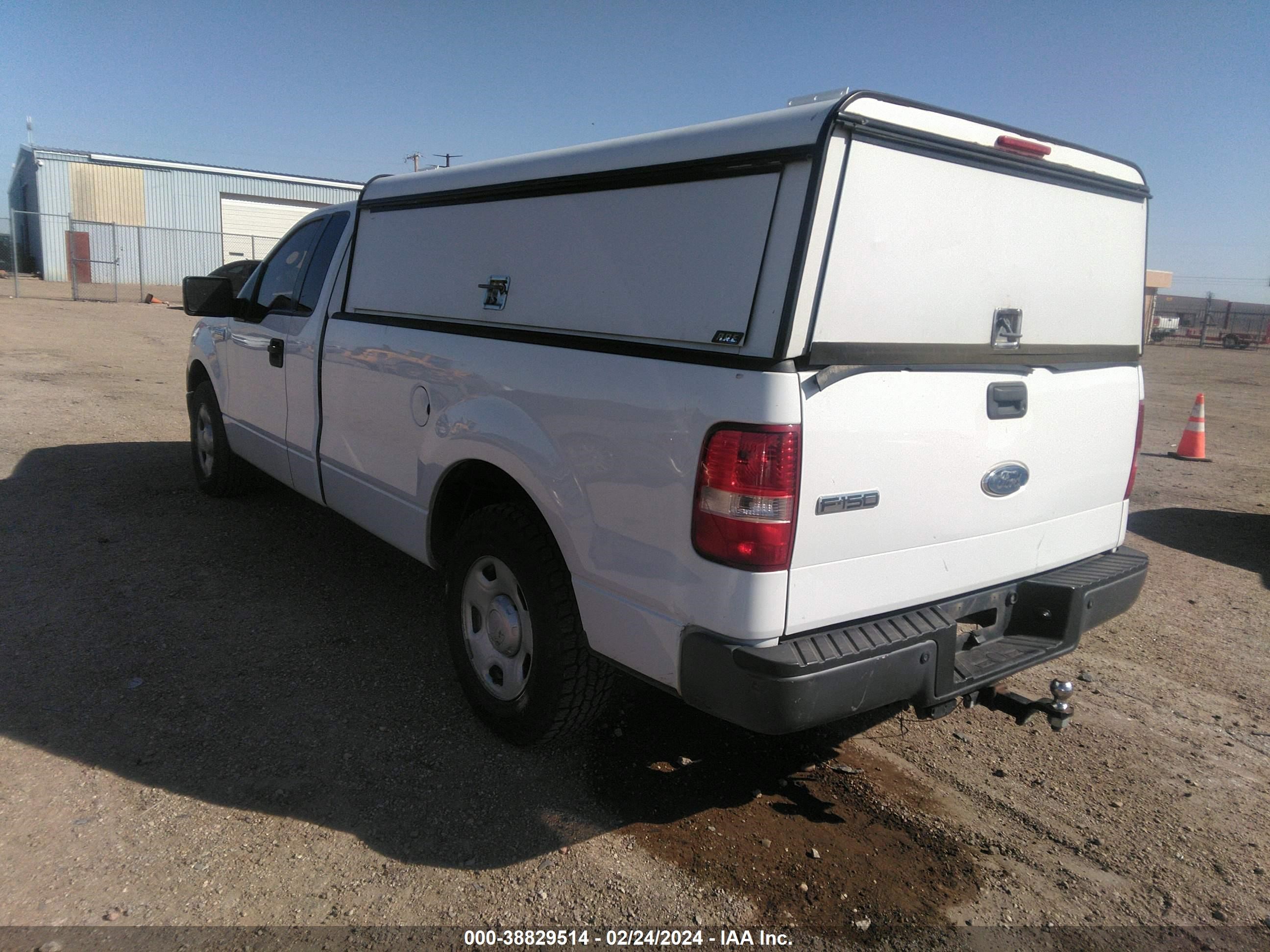 Photo 2 VIN: 1FTPF12588KD77817 - FORD F-150 