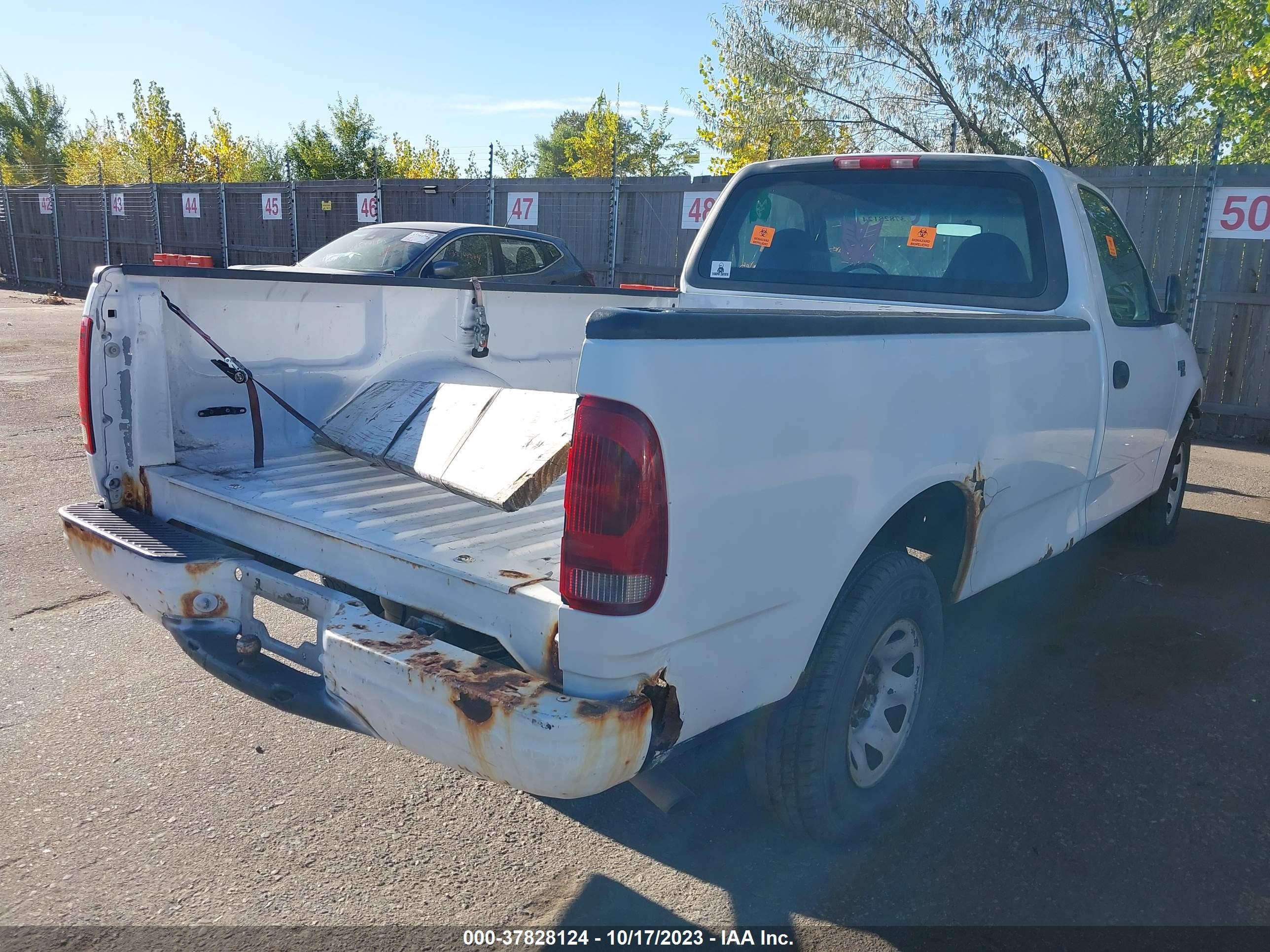 Photo 3 VIN: 1FTPF17L3YKA35067 - FORD F-150 