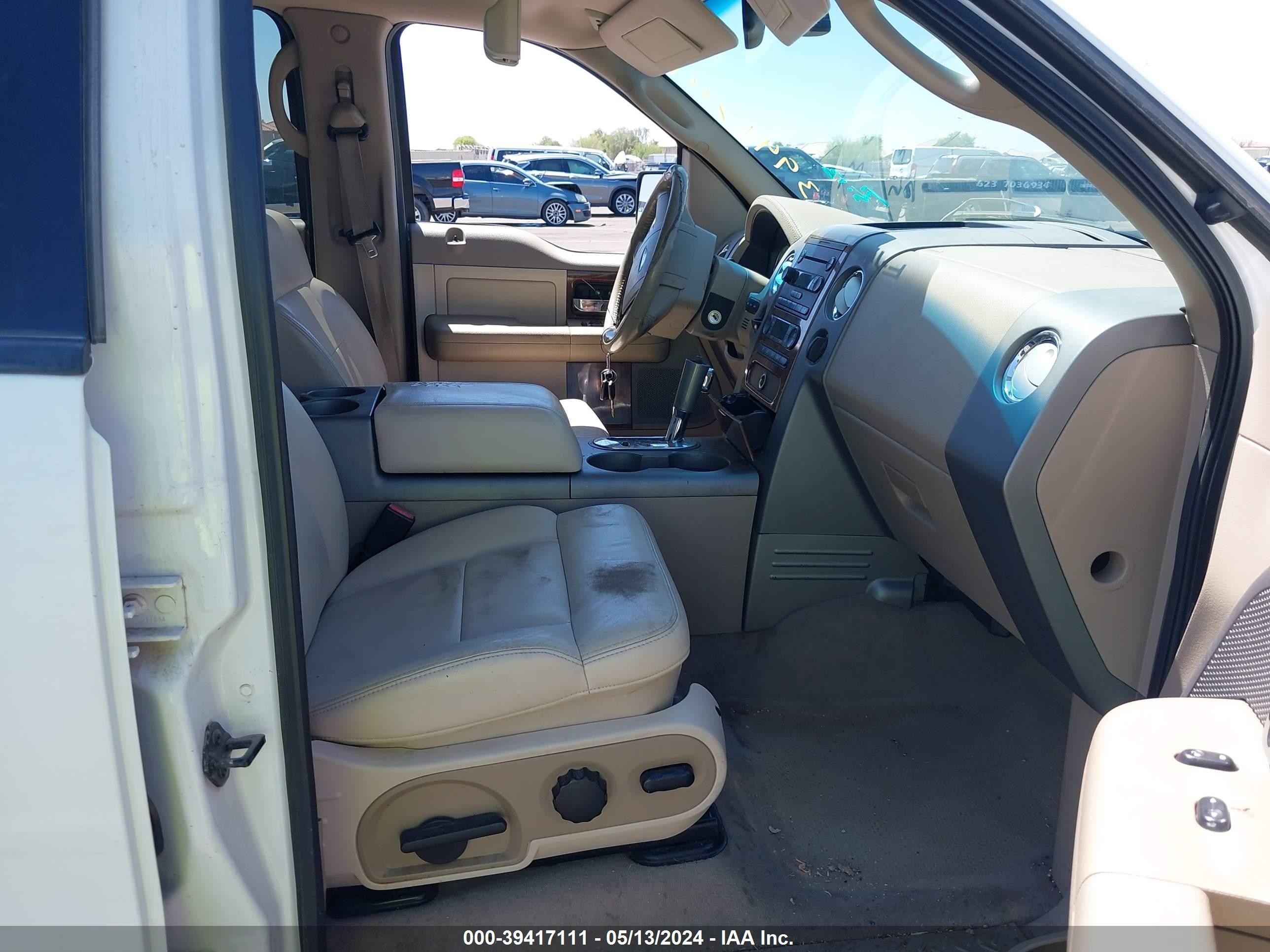 Photo 4 VIN: 1FTPW12534KC68501 - FORD F-150 