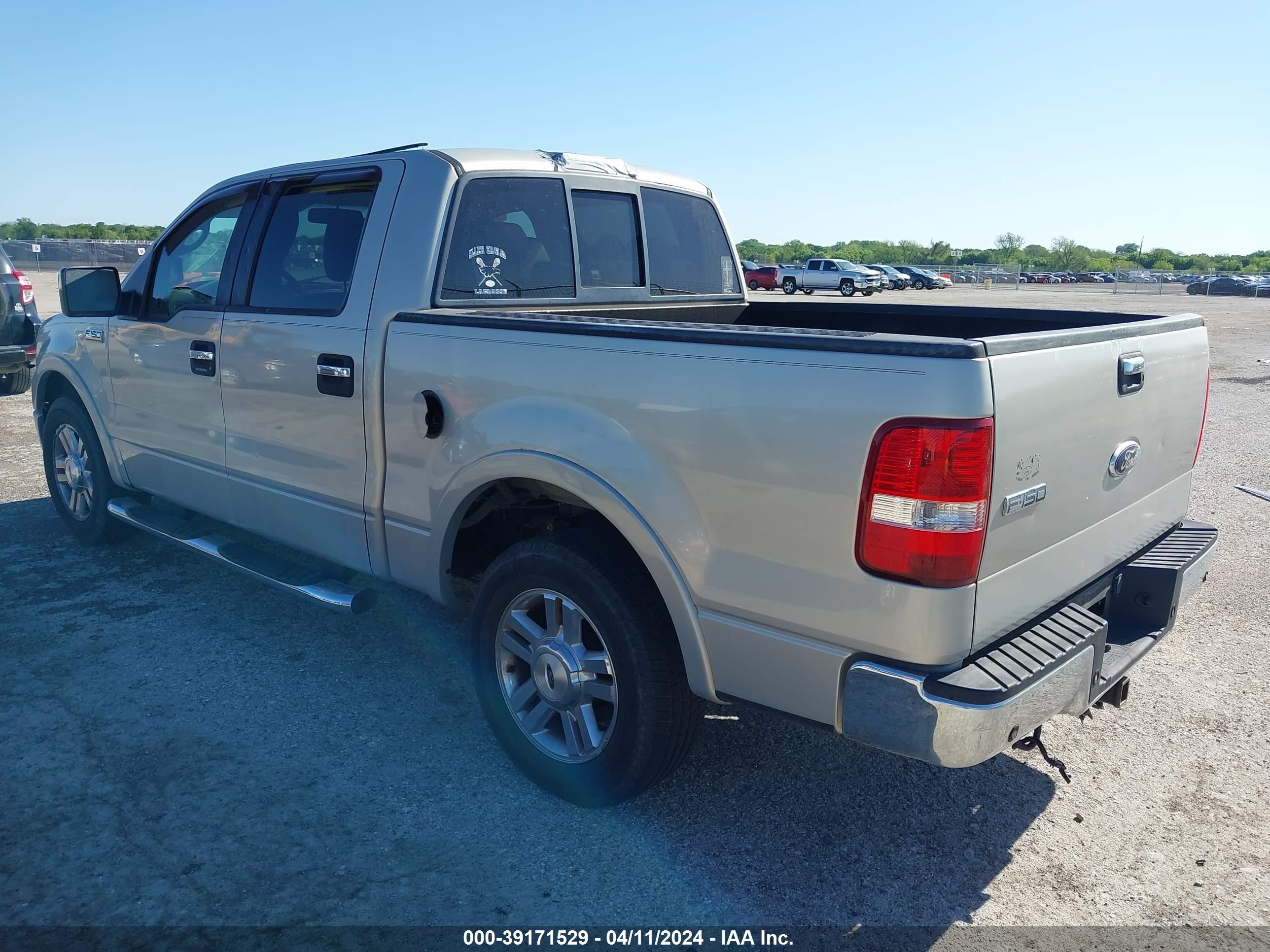 Photo 2 VIN: 1FTPW12546FA54824 - FORD F-150 