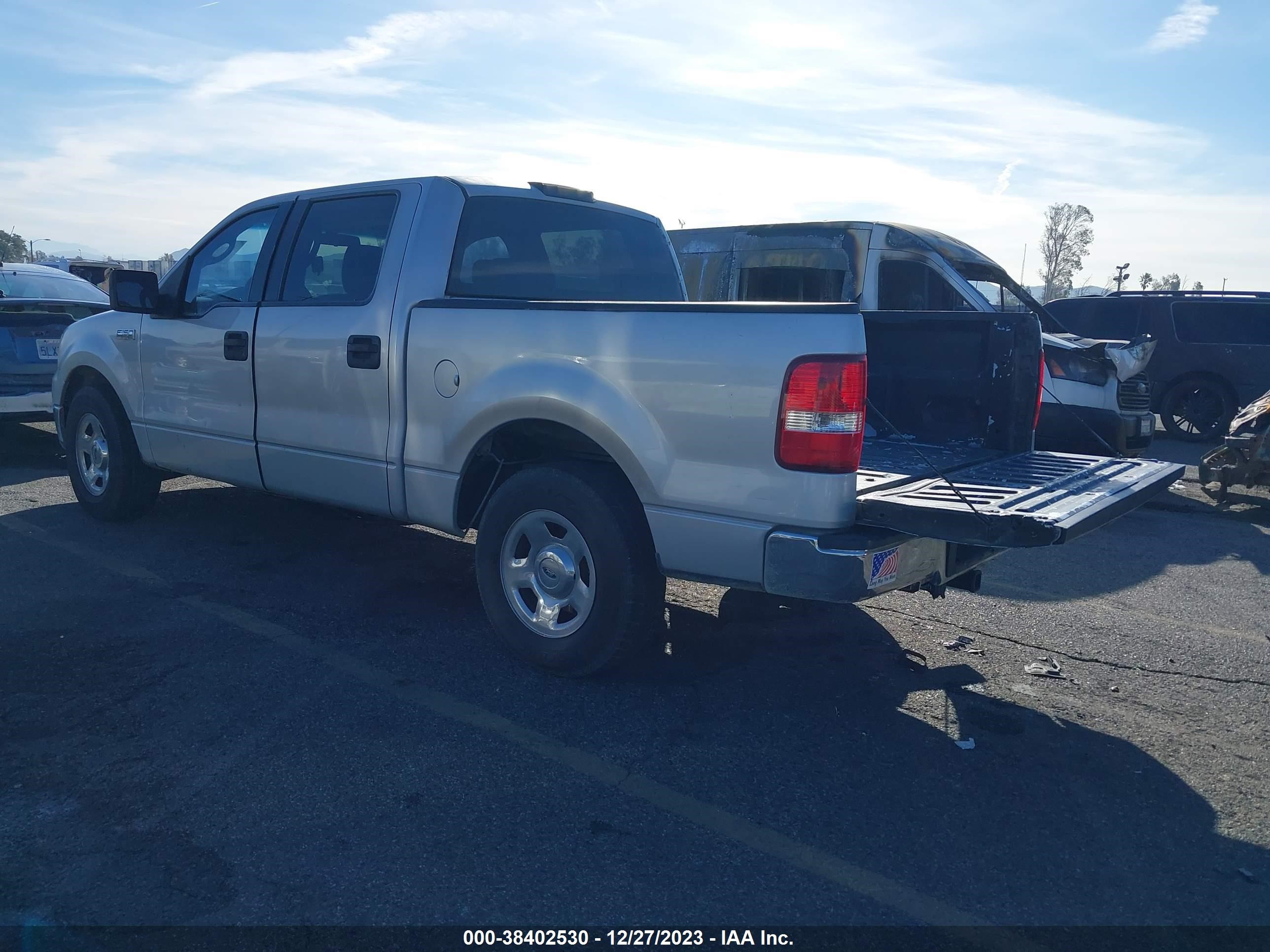 Photo 2 VIN: 1FTPW12546KC38619 - FORD F-150 