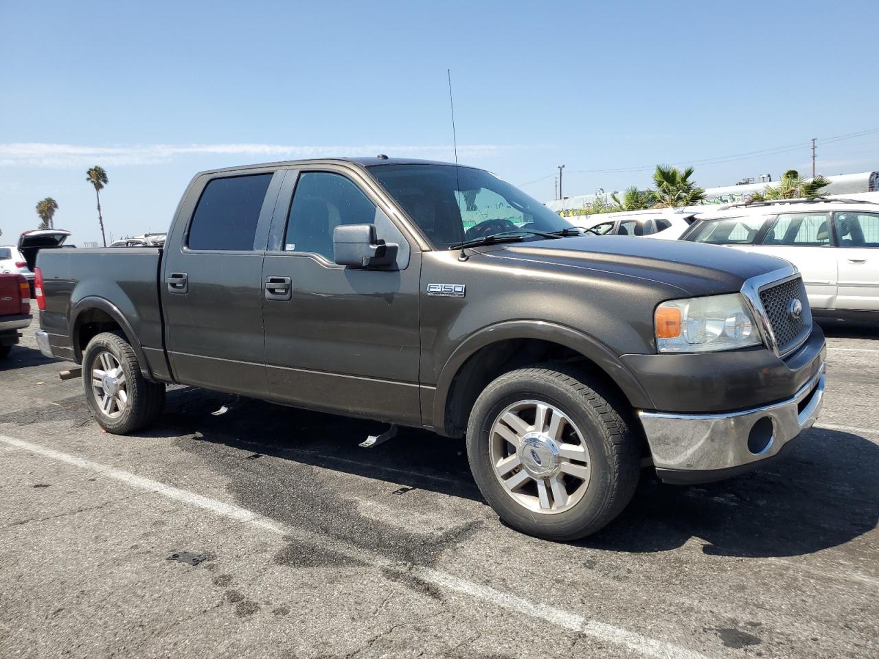 Photo 3 VIN: 1FTPW12548FA25035 - FORD F-150 