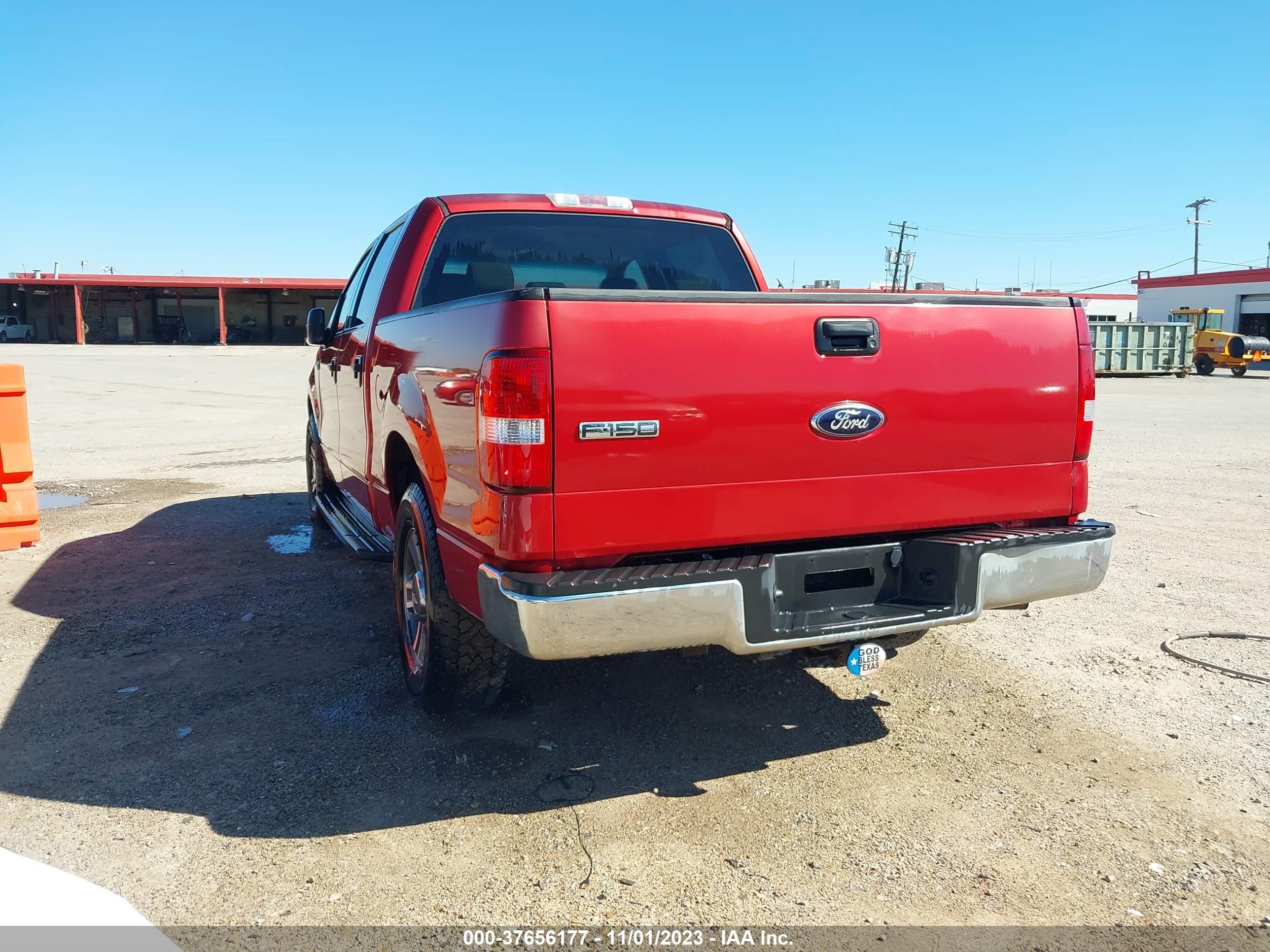 Photo 2 VIN: 1FTPW12568FB16792 - FORD F-150 