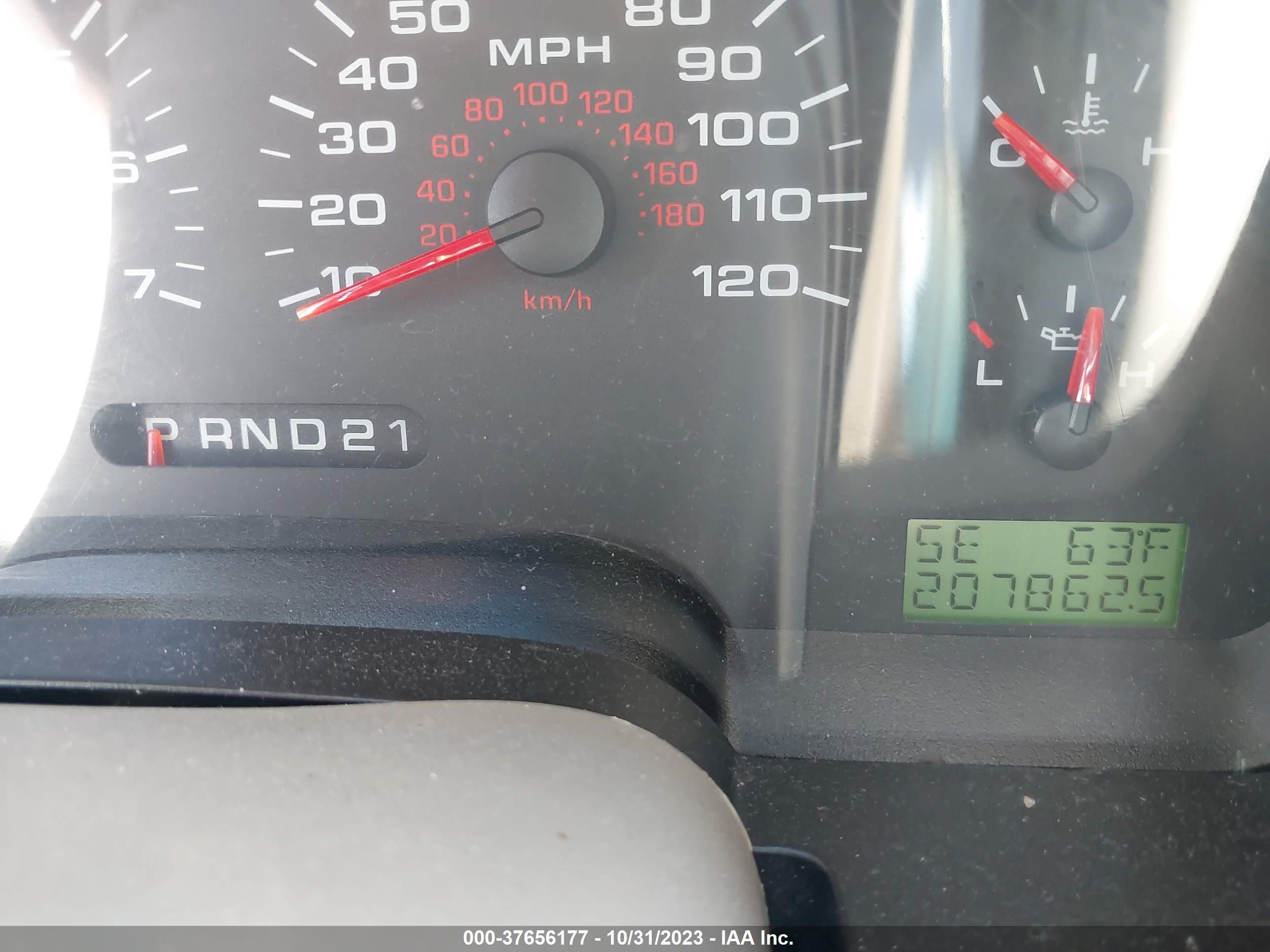 Photo 6 VIN: 1FTPW12568FB16792 - FORD F-150 