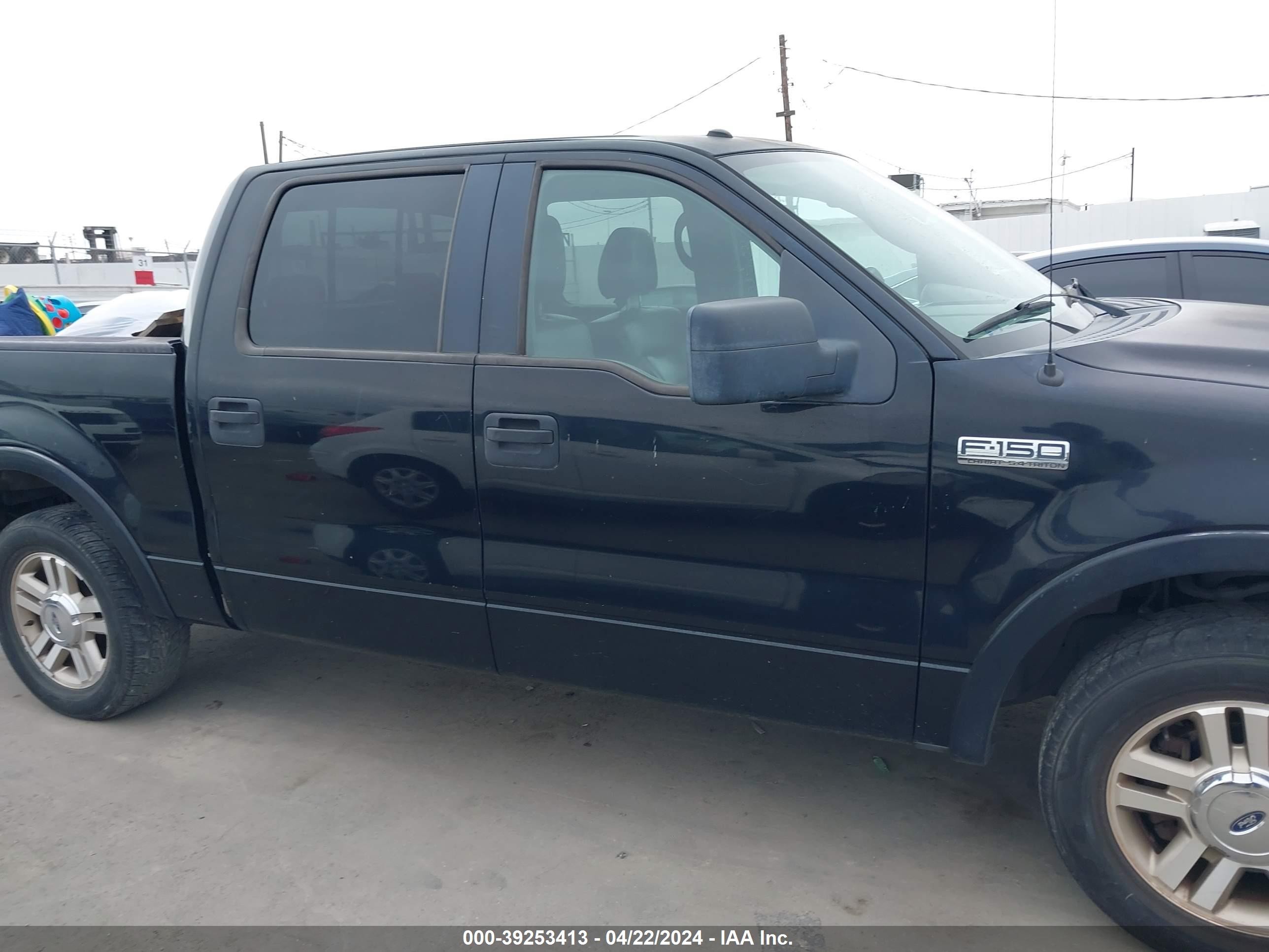 Photo 12 VIN: 1FTPW12576KB22685 - FORD F-150 