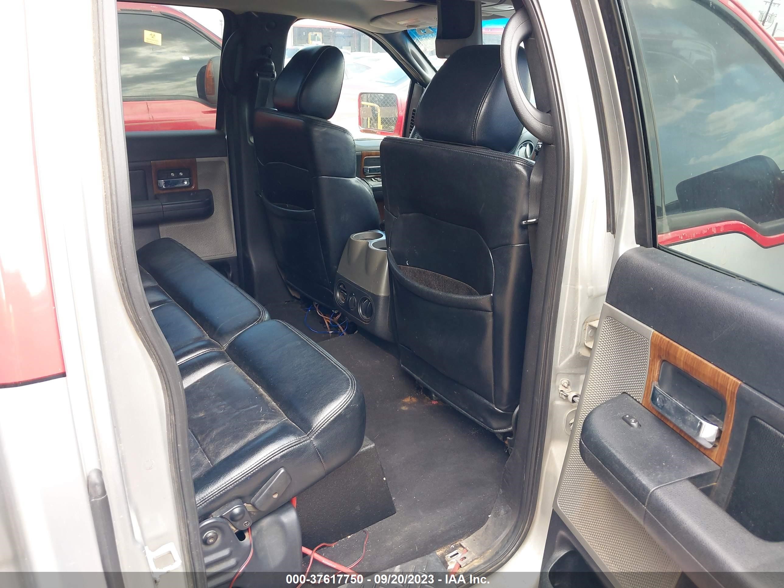 Photo 7 VIN: 1FTPW12584KD27395 - FORD F-150 