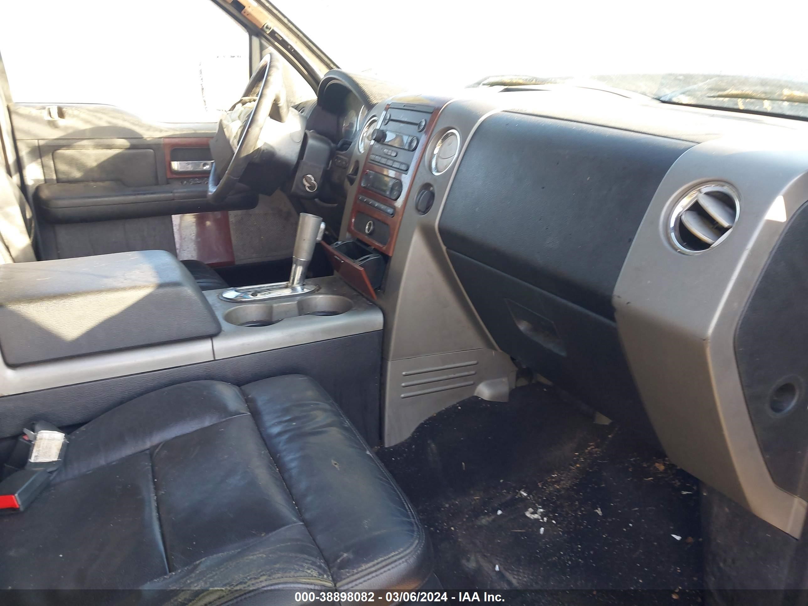 Photo 4 VIN: 1FTPW12V17KC88802 - FORD F-150 