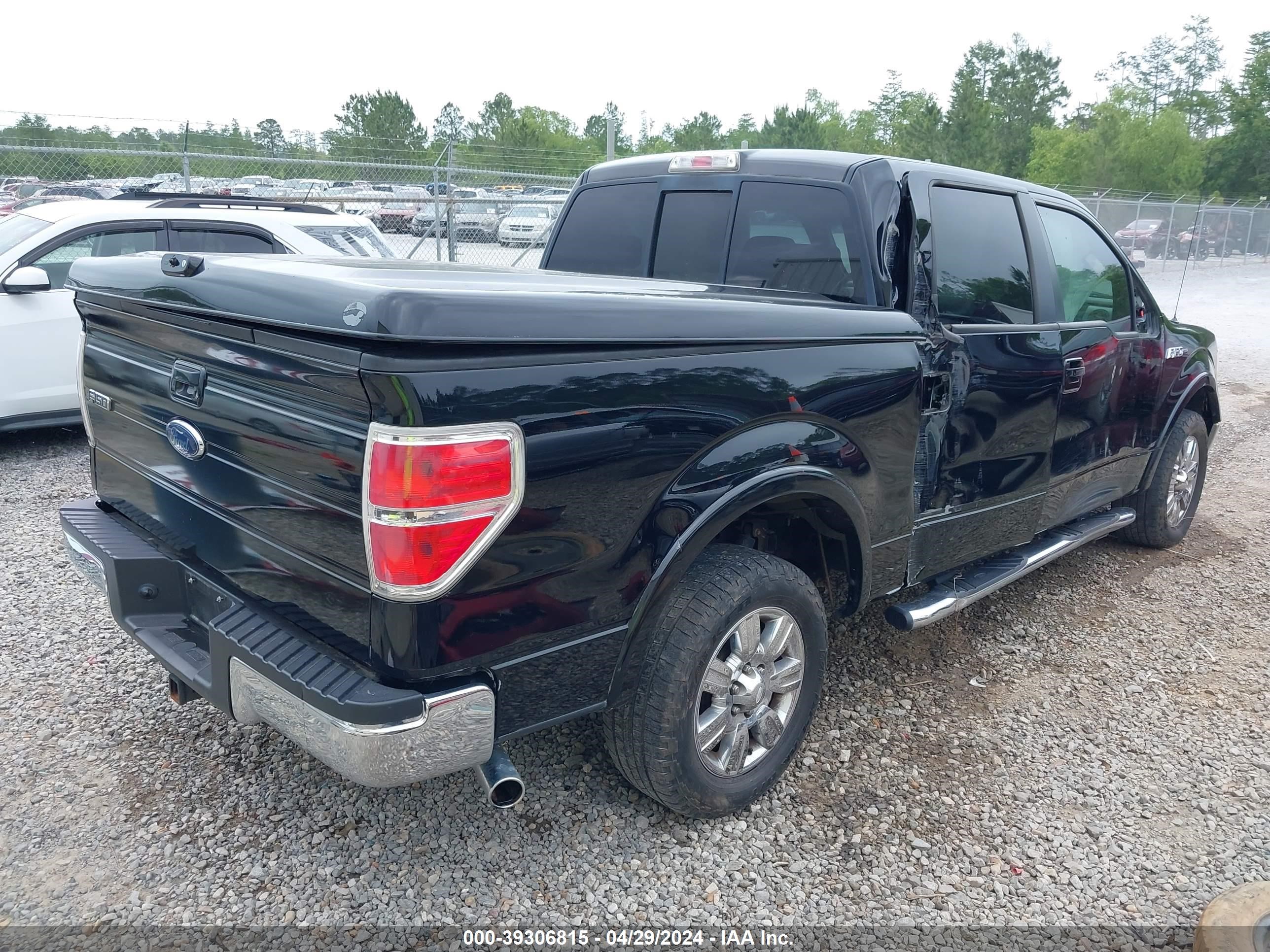 Photo 3 VIN: 1FTPW12V19FB06754 - FORD F-150 