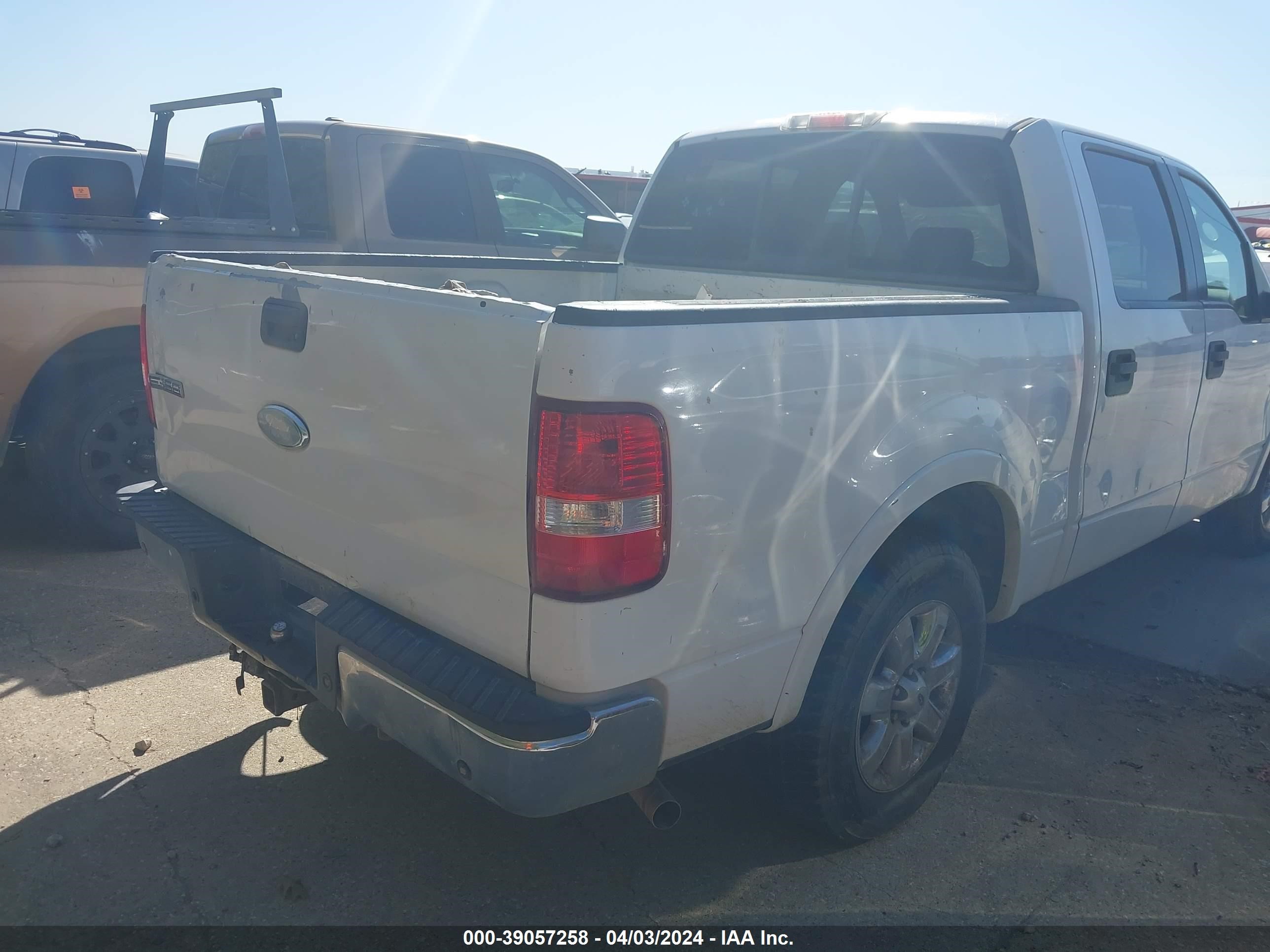 Photo 3 VIN: 1FTPW12V26KD53090 - FORD F-150 