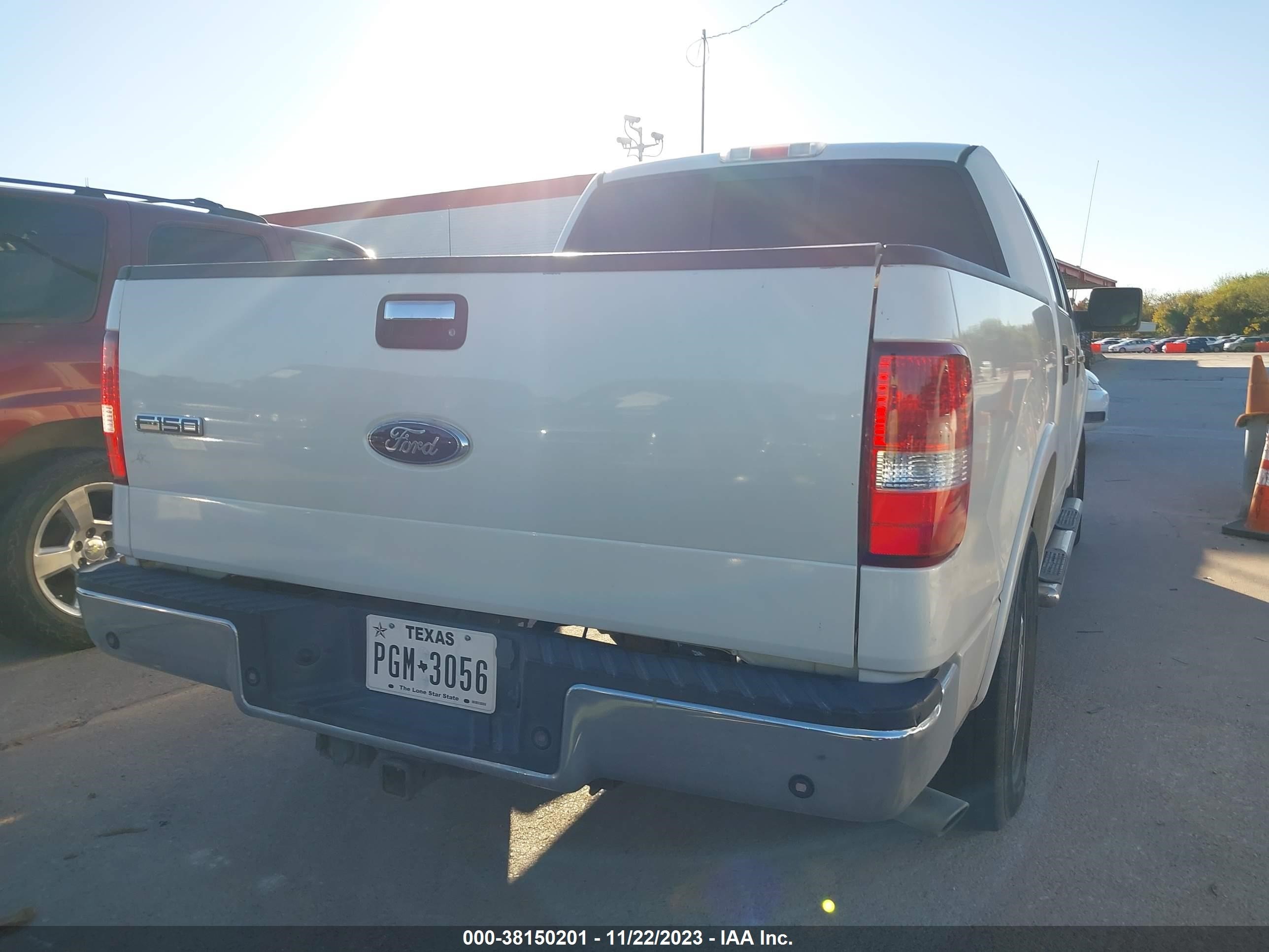 Photo 3 VIN: 1FTPW12V27FB34687 - FORD F-150 