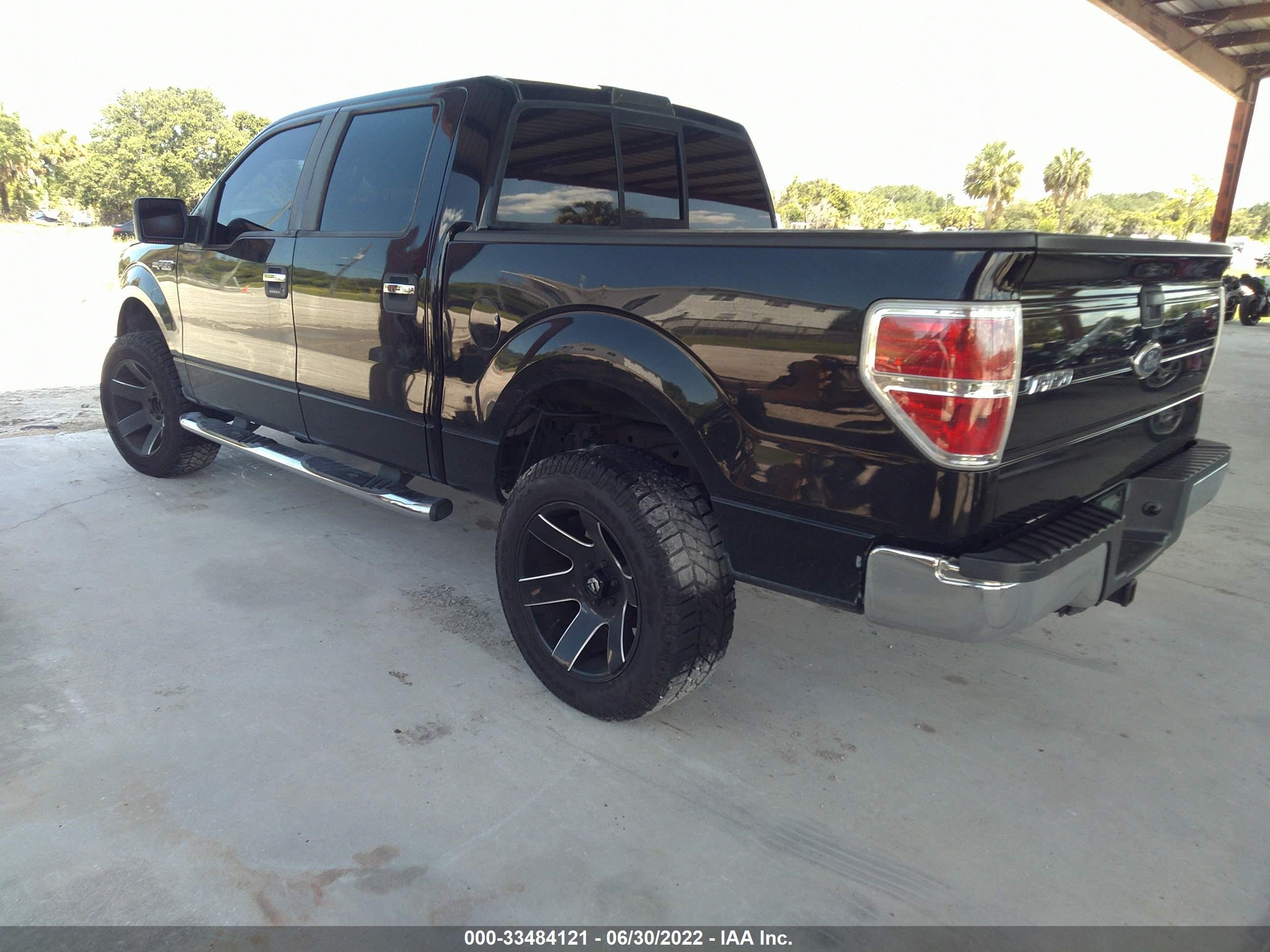 Photo 2 VIN: 1FTPW12V29FA17582 - FORD F-150 