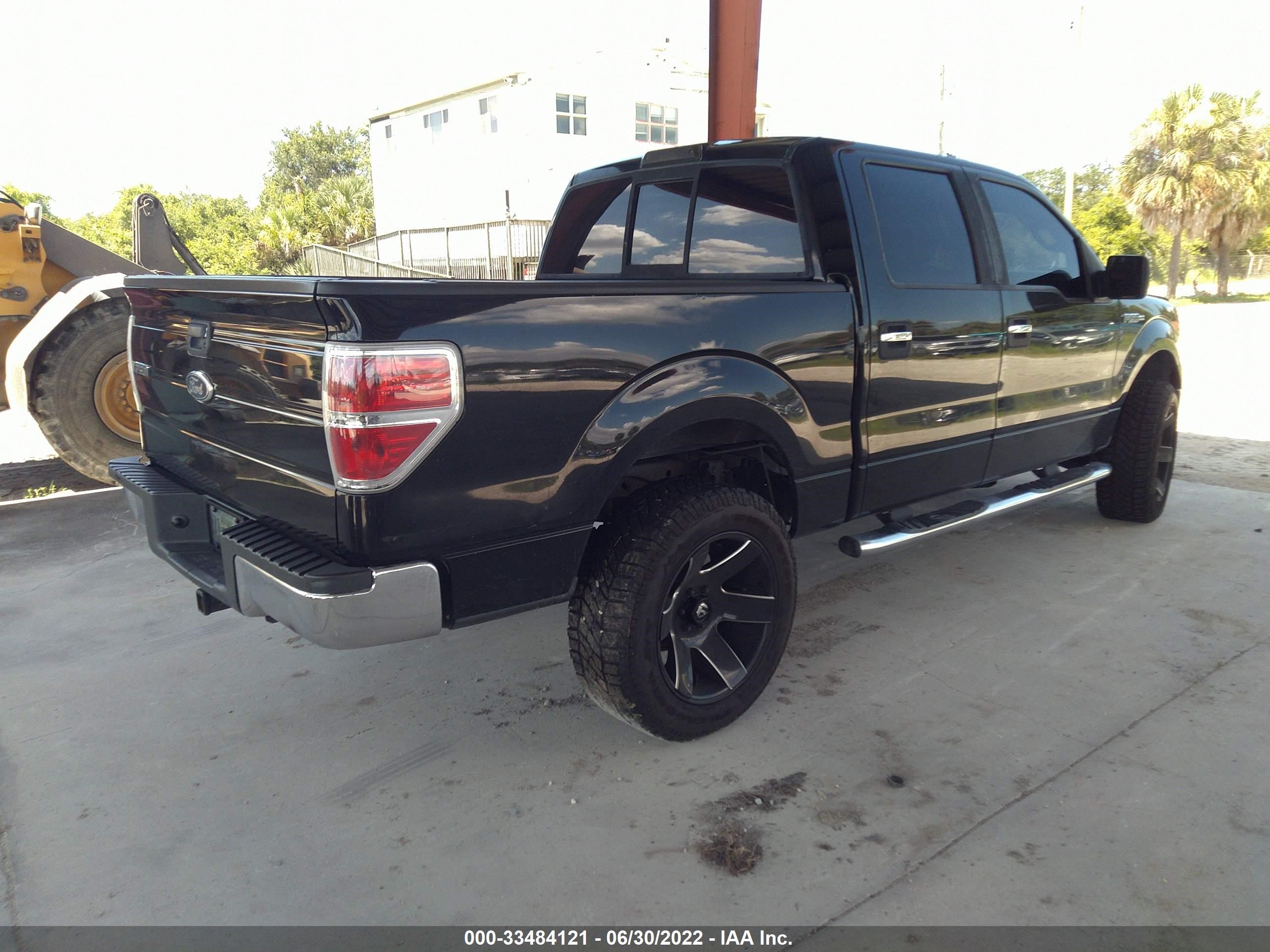 Photo 3 VIN: 1FTPW12V29FA17582 - FORD F-150 