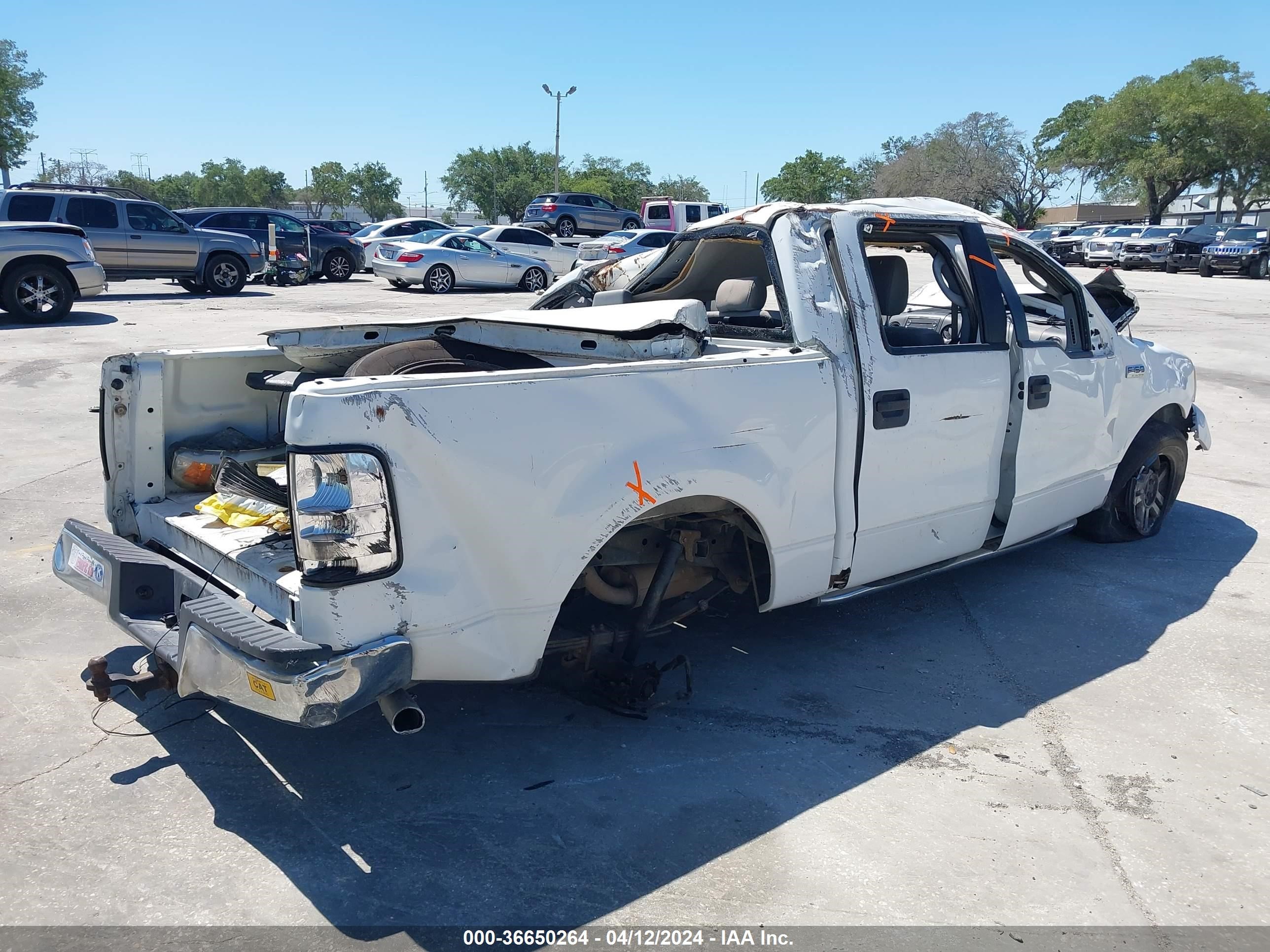 Photo 3 VIN: 1FTPW12V38KB70610 - FORD F-150 