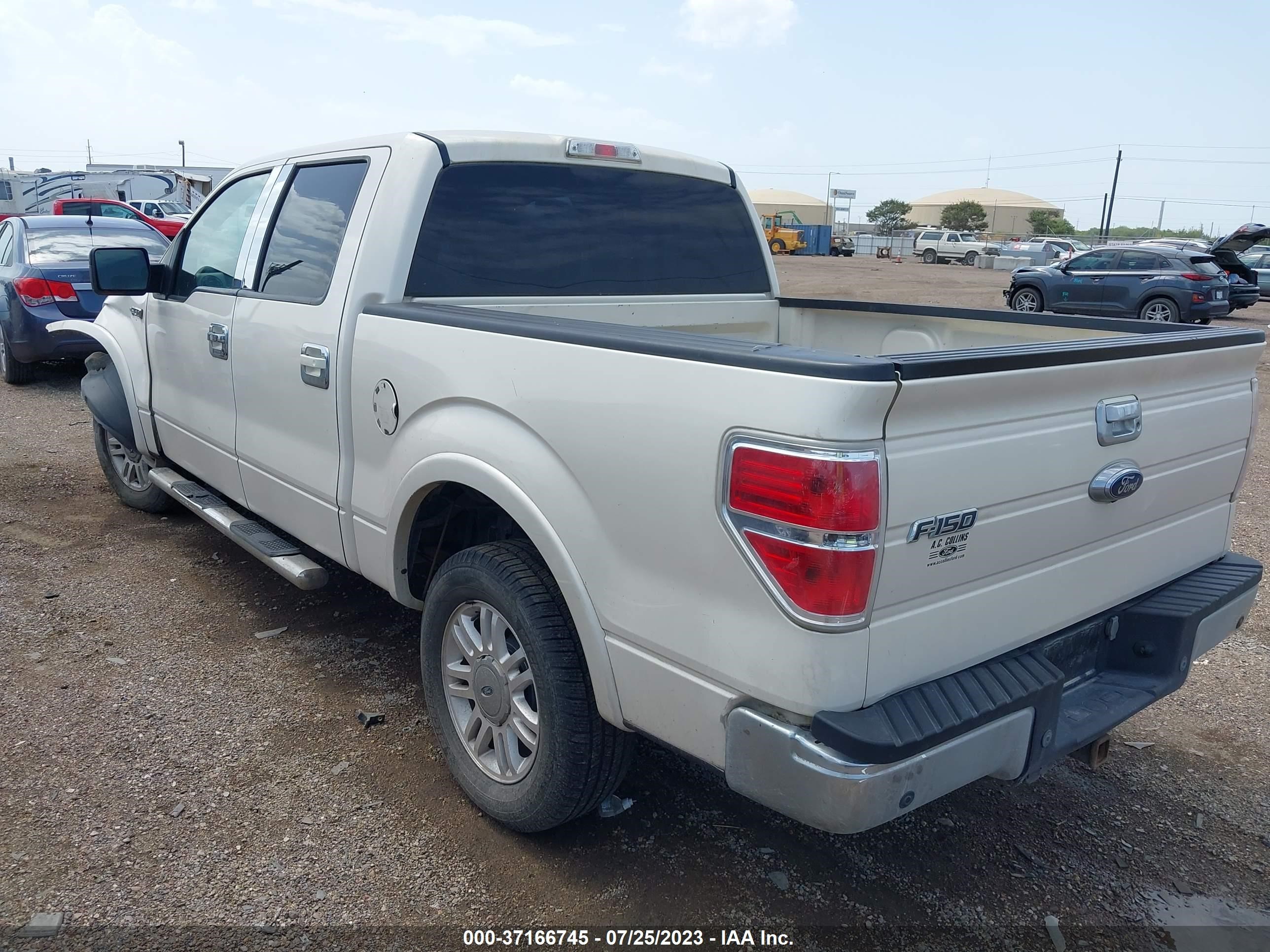 Photo 2 VIN: 1FTPW12V79FA25600 - FORD F-150 