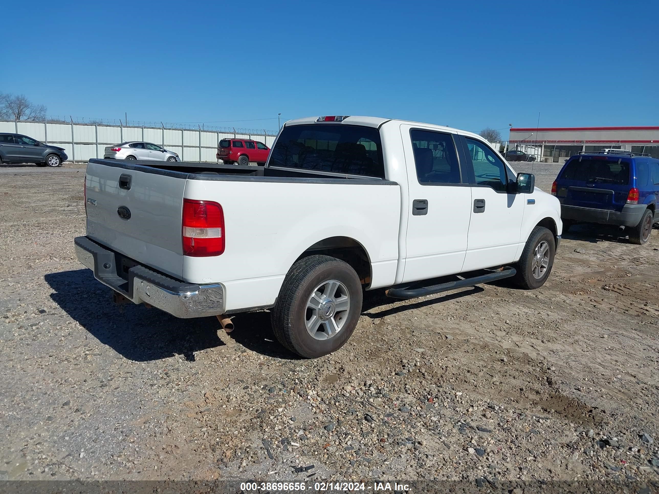 Photo 3 VIN: 1FTPW12V86KD37573 - FORD F-150 