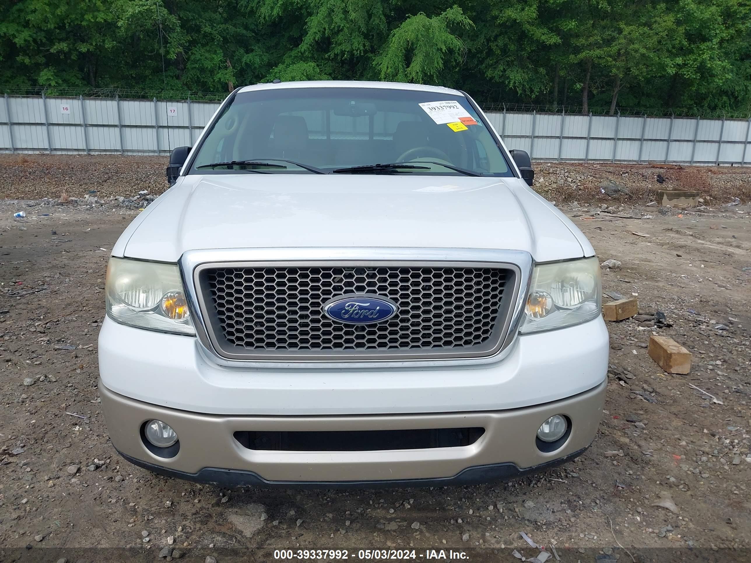 Photo 11 VIN: 1FTPW12V88FA07962 - FORD F-150 