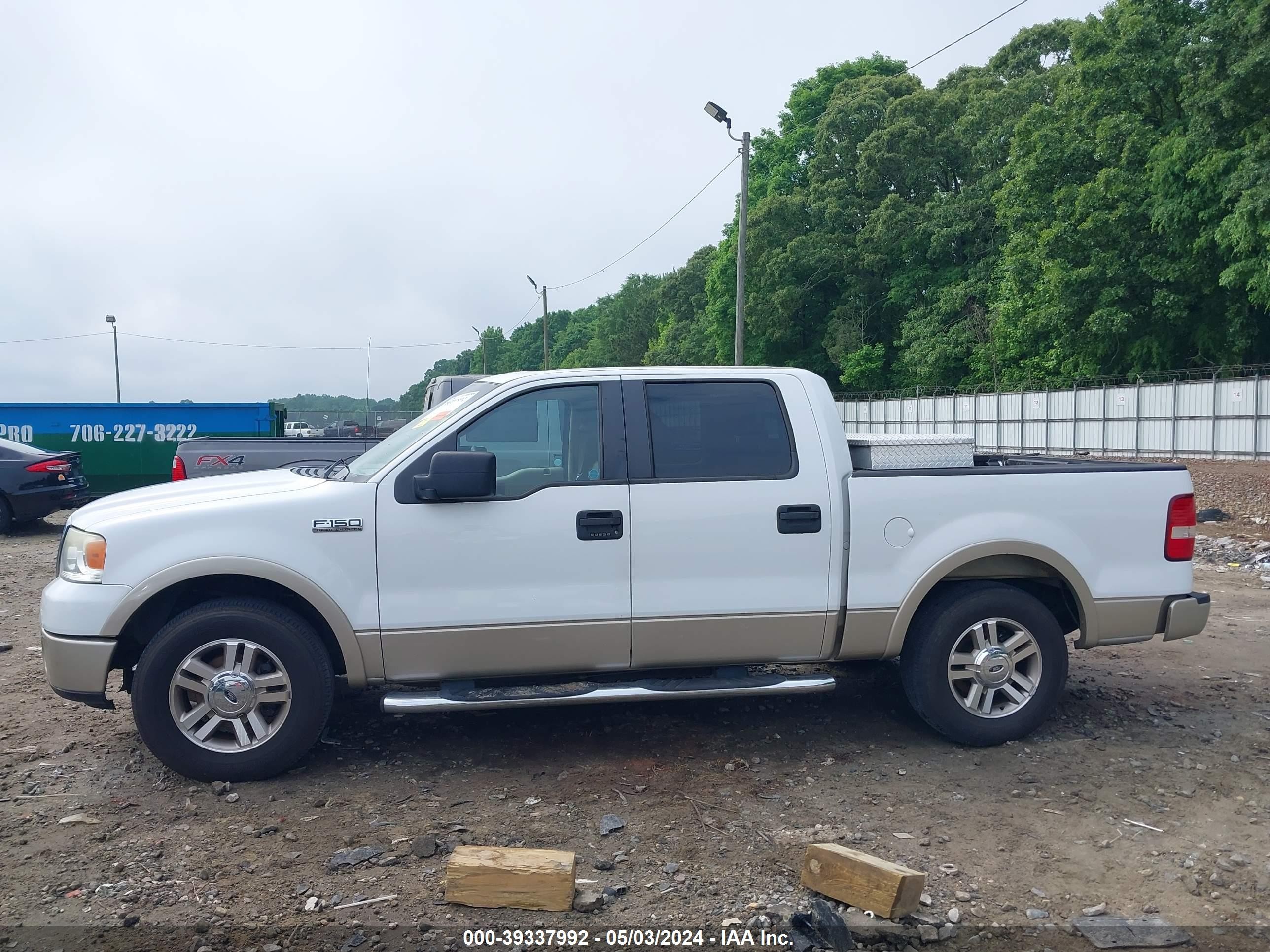 Photo 13 VIN: 1FTPW12V88FA07962 - FORD F-150 