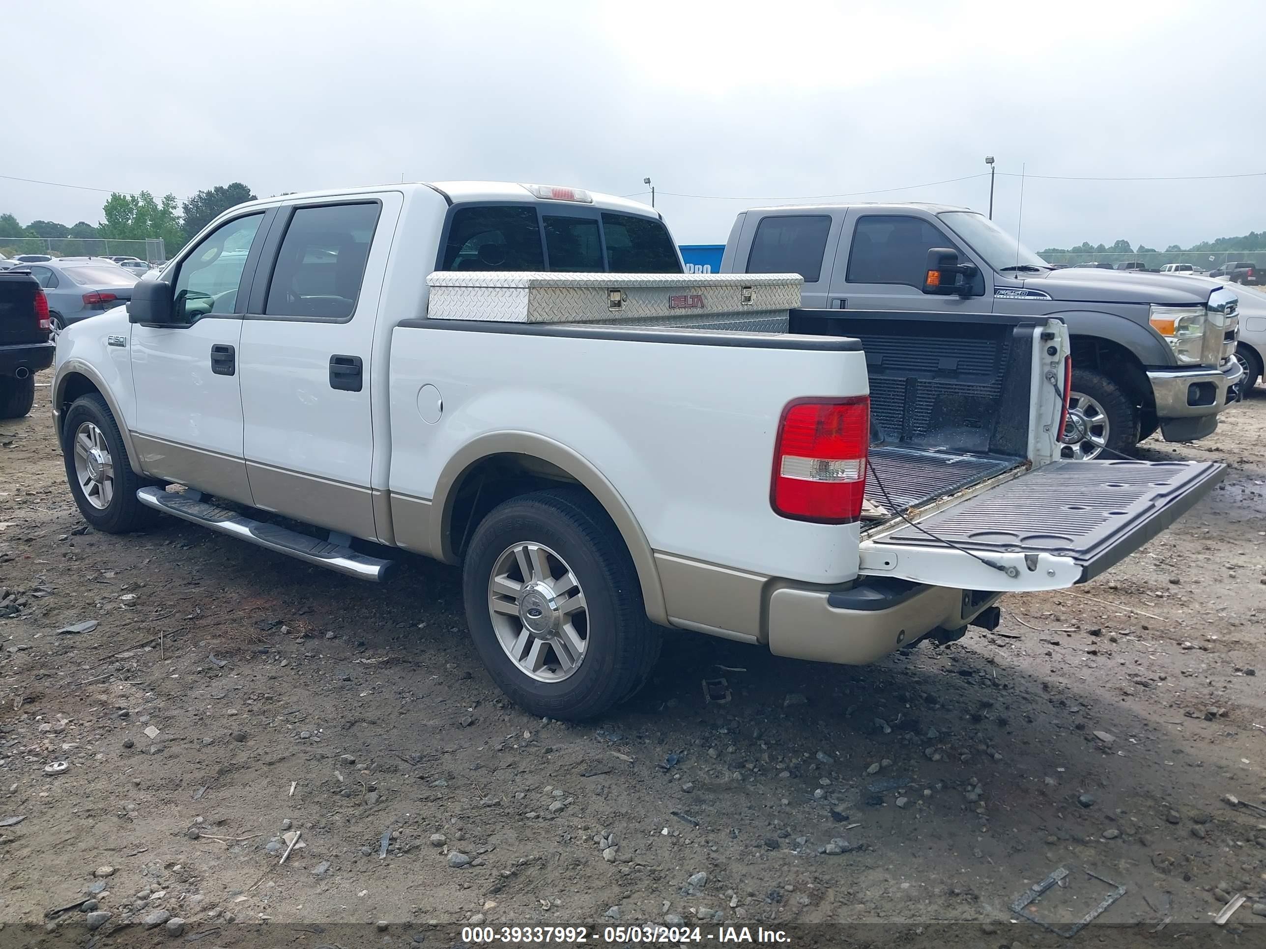 Photo 2 VIN: 1FTPW12V88FA07962 - FORD F-150 