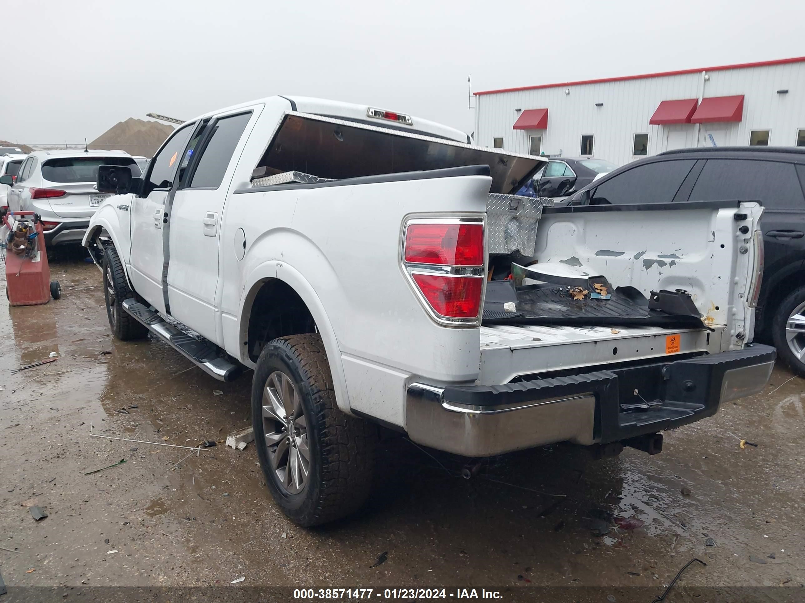 Photo 2 VIN: 1FTPW12V89KC62930 - FORD F-150 