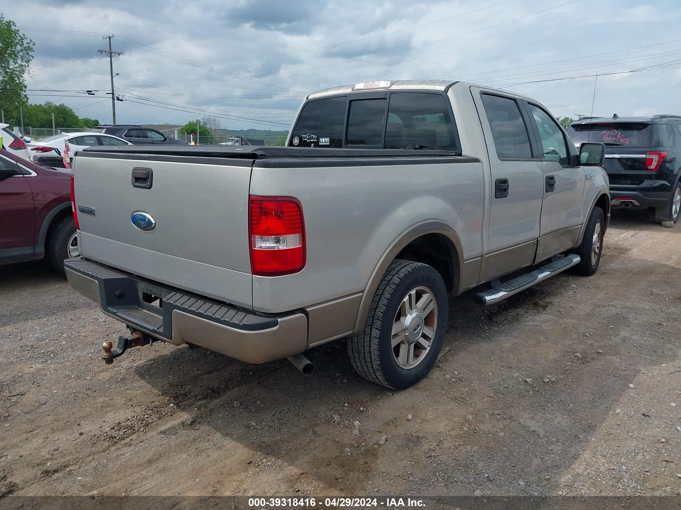 Photo 3 VIN: 1FTPW12VX6FA70199 - FORD F-150 