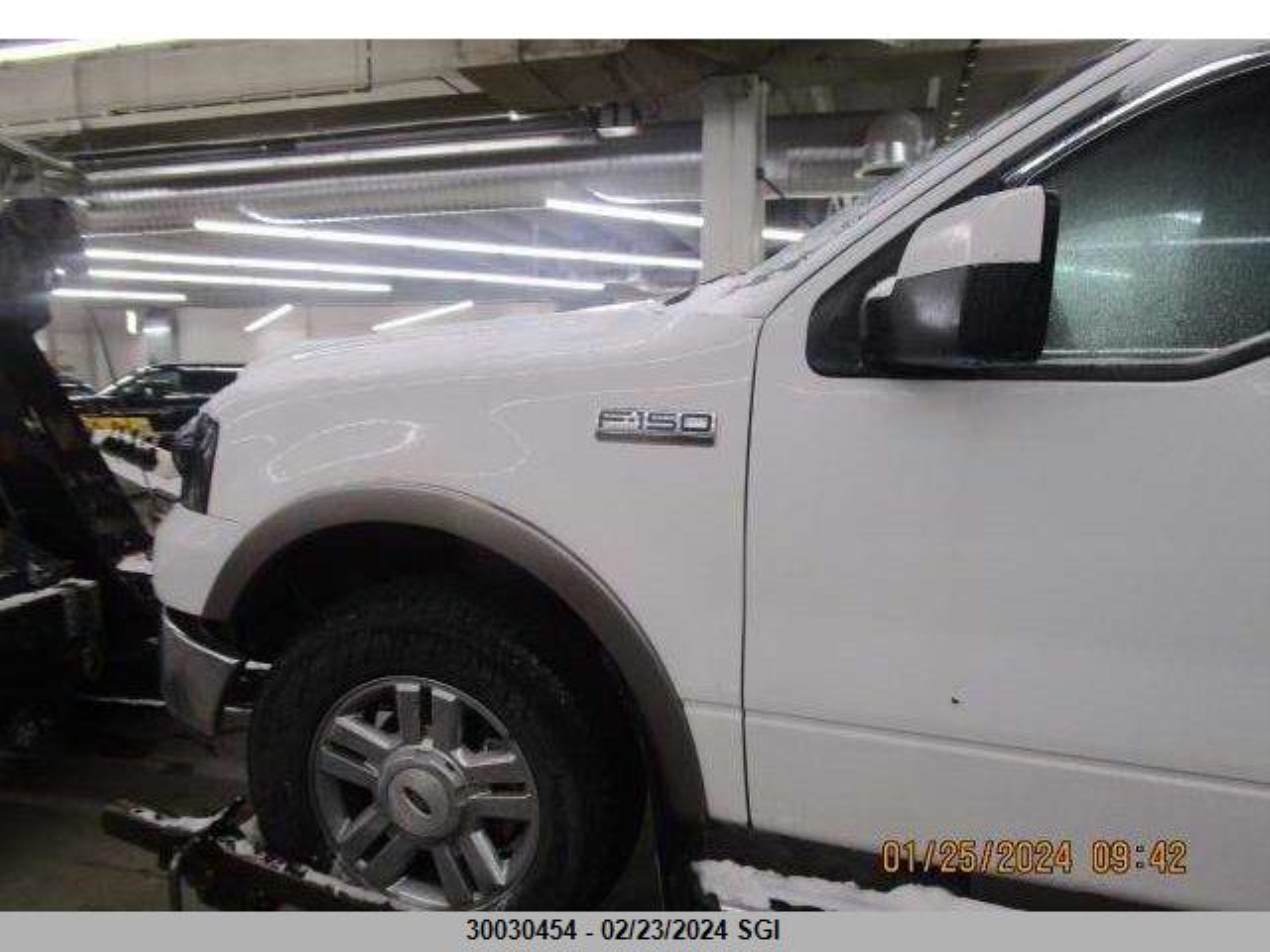 Photo 13 VIN: 1FTPW14504FA20812 - FORD F-150 