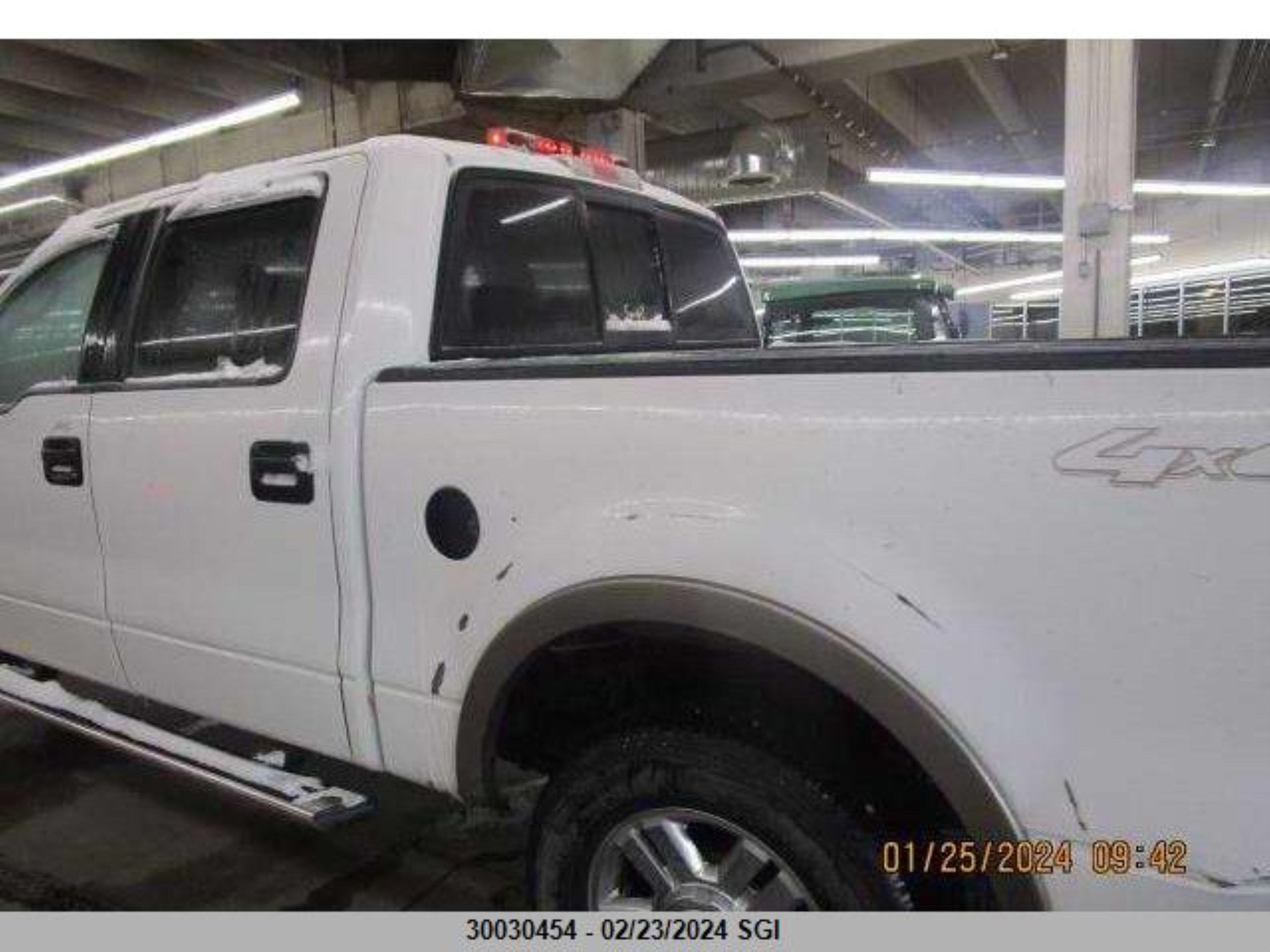 Photo 2 VIN: 1FTPW14504FA20812 - FORD F-150 