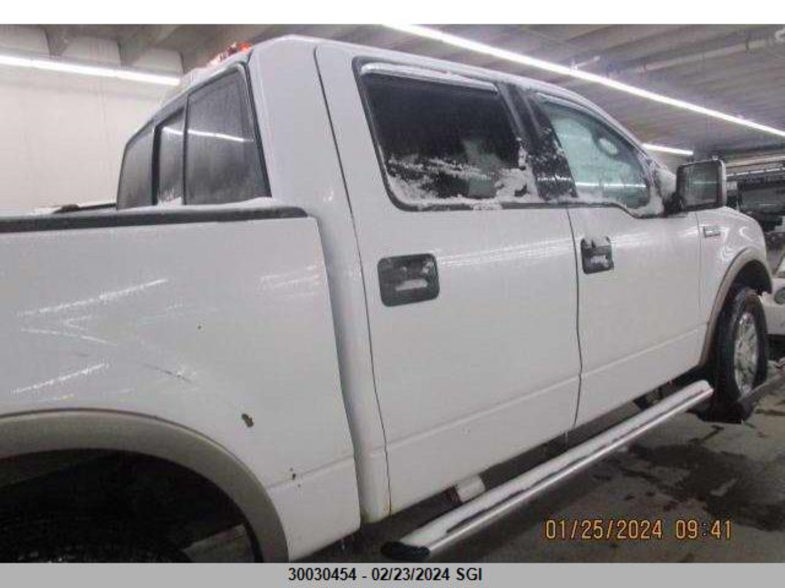 Photo 5 VIN: 1FTPW14504FA20812 - FORD F-150 