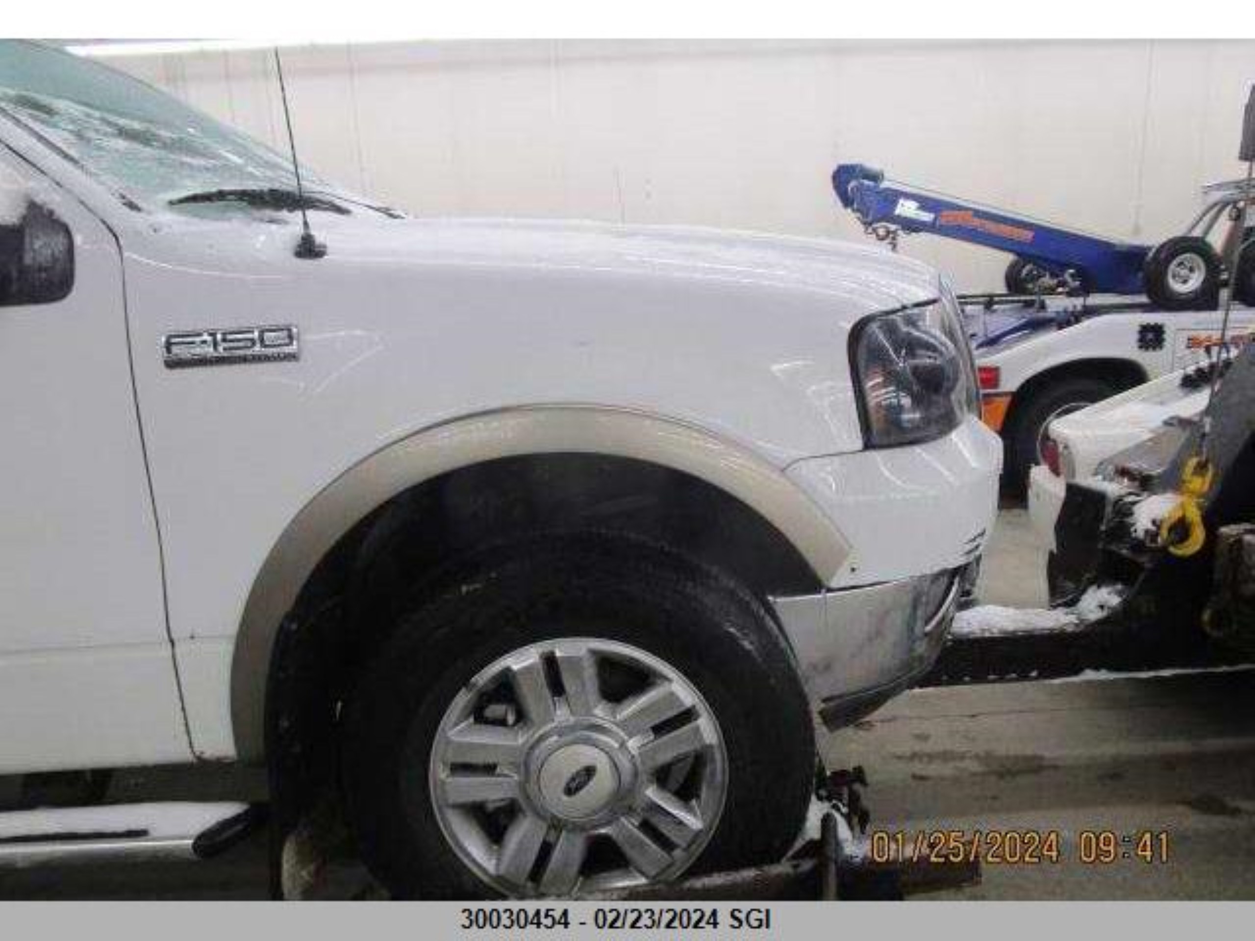 Photo 8 VIN: 1FTPW14504FA20812 - FORD F-150 