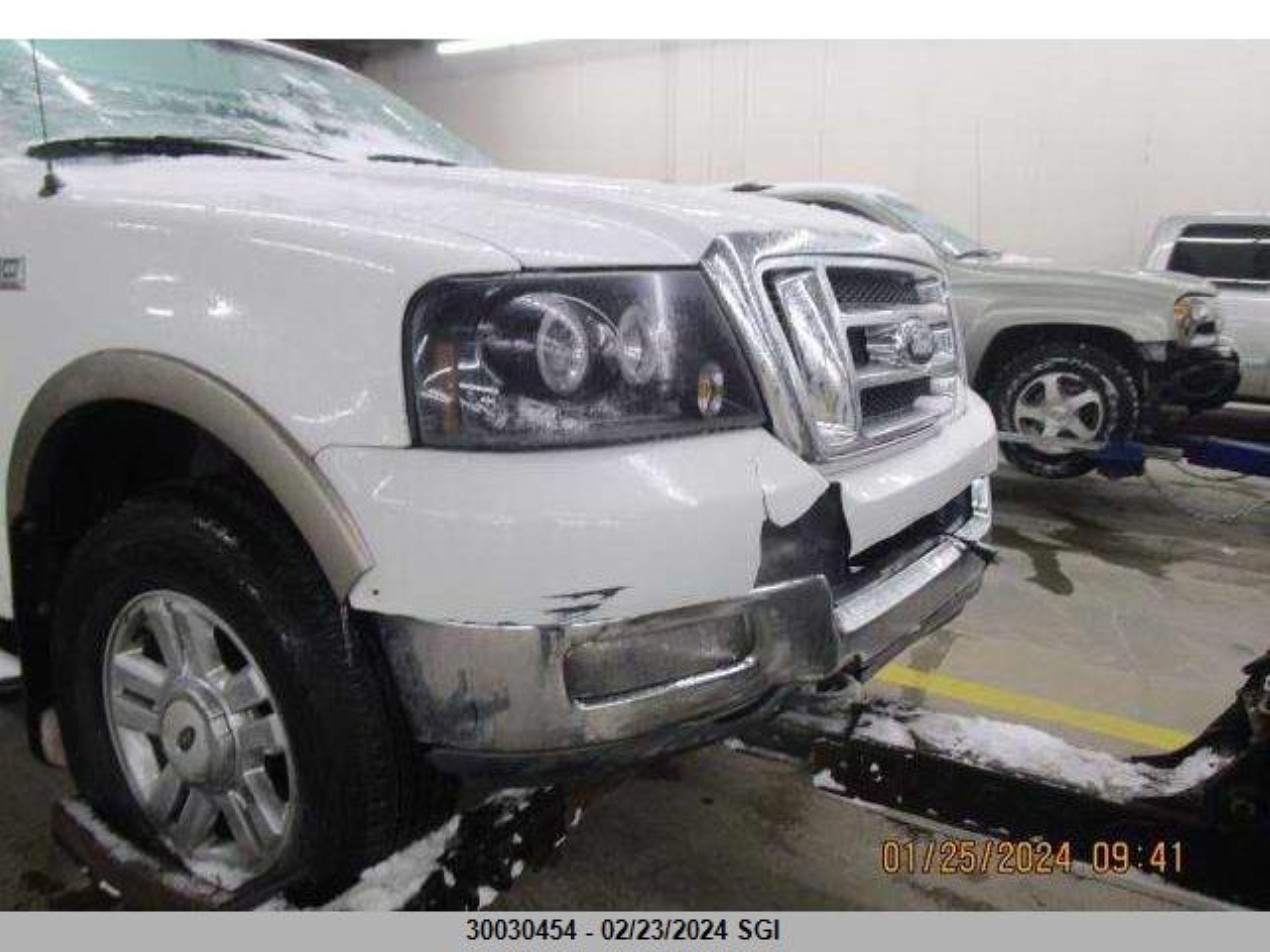 Photo 9 VIN: 1FTPW14504FA20812 - FORD F-150 