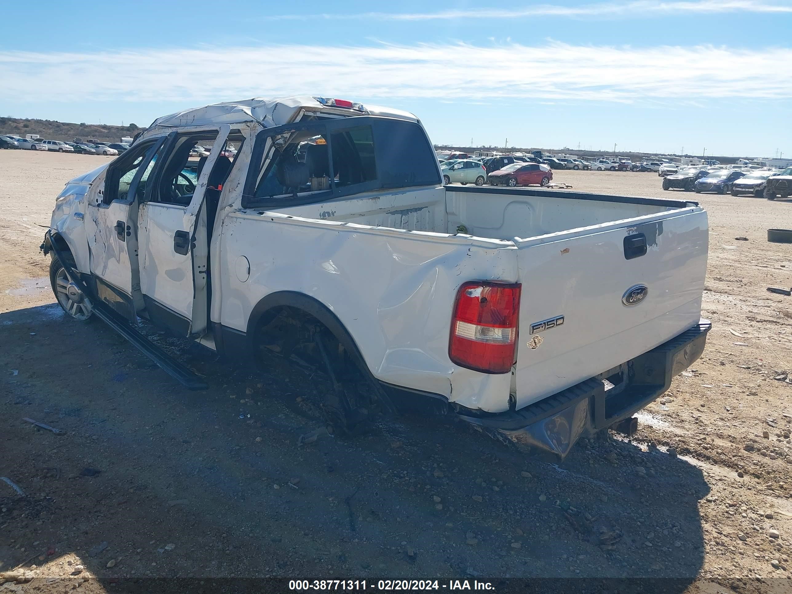 Photo 2 VIN: 1FTPW14505KC77137 - FORD F-150 