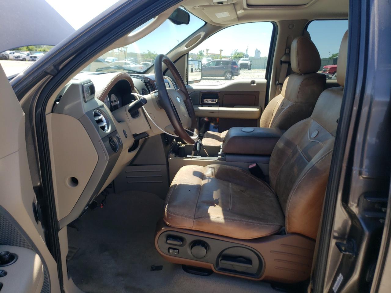 Photo 6 VIN: 1FTPW14505KE70260 - FORD F-150 